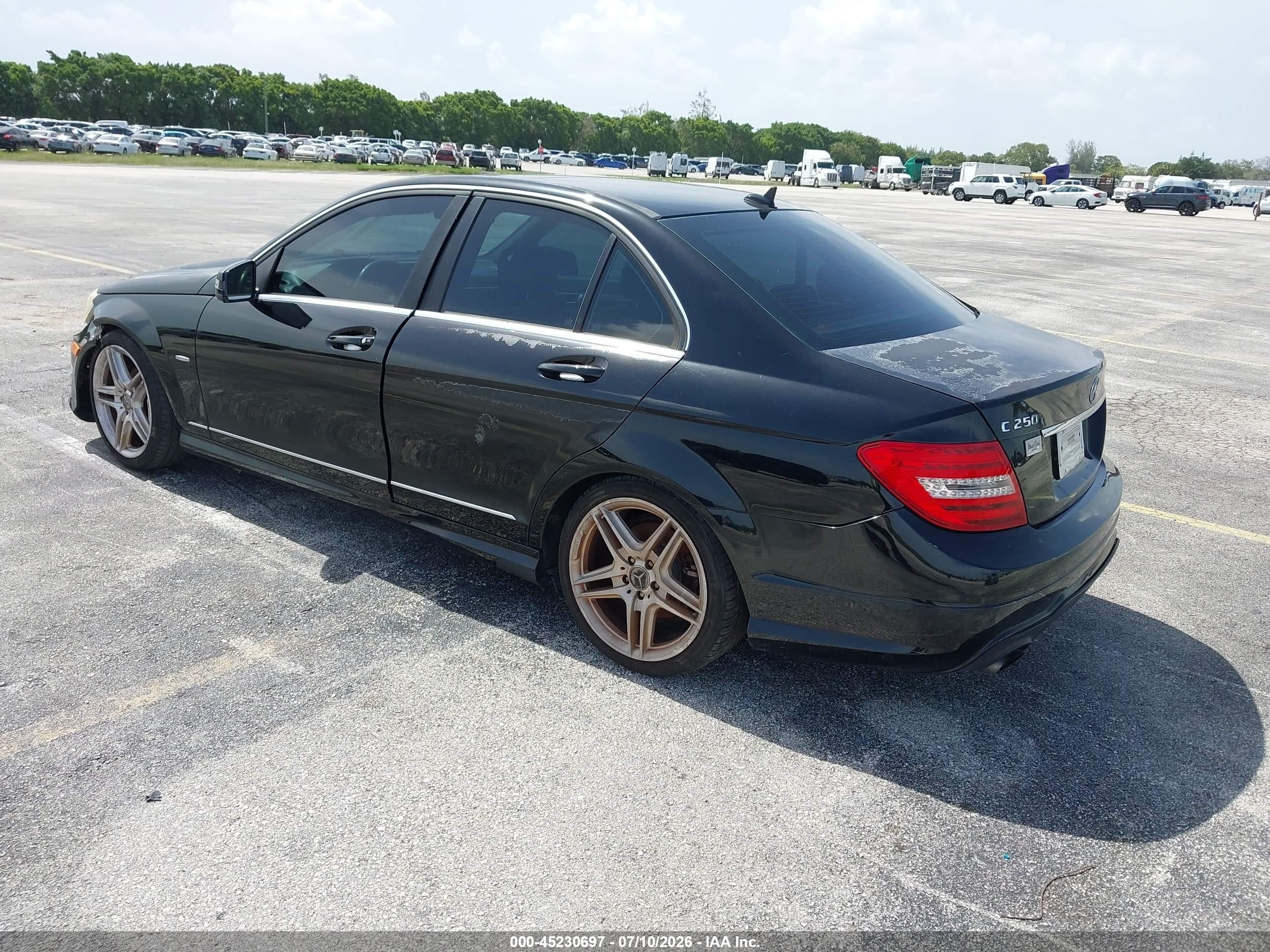 2012 Mercedes-benz C 250 Luxury/sport Black vin: WDDGF4HB0CA604646