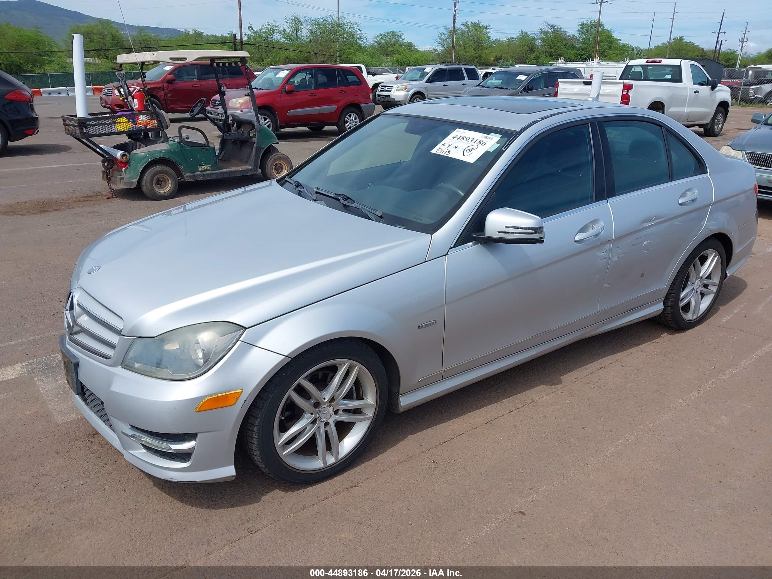2012 Mercedes-benz C 250 Sport Серебряный vin: WDDGF4HB0CA606154