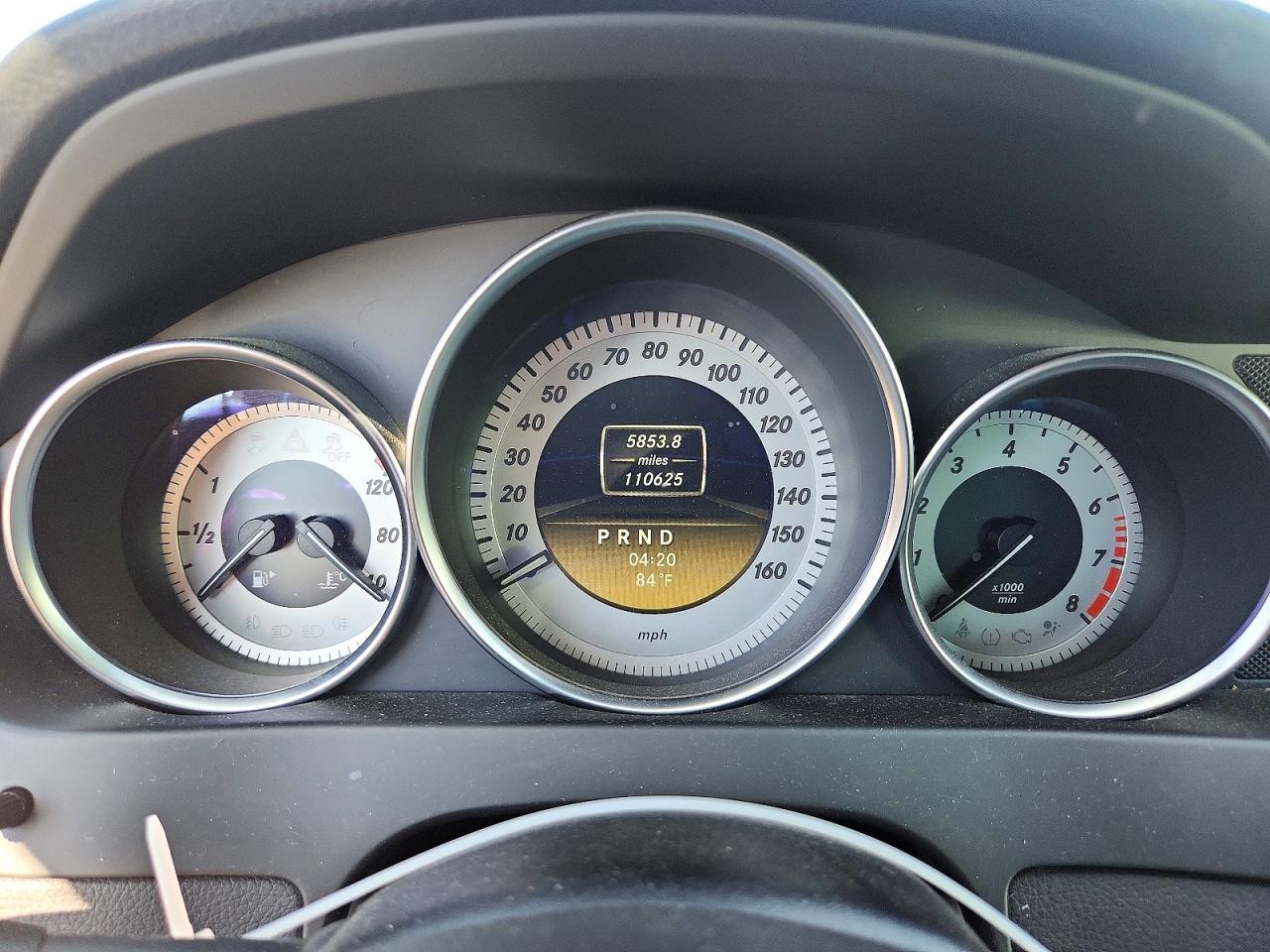 2012 Mercedes-benz C 250 Черный vin: WDDGF4HB0CA644287
