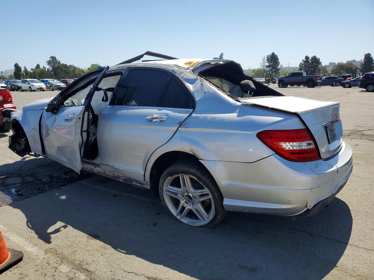 2012 Mercedes-benz C 250 Silver vin: WDDGF4HB0CR212235