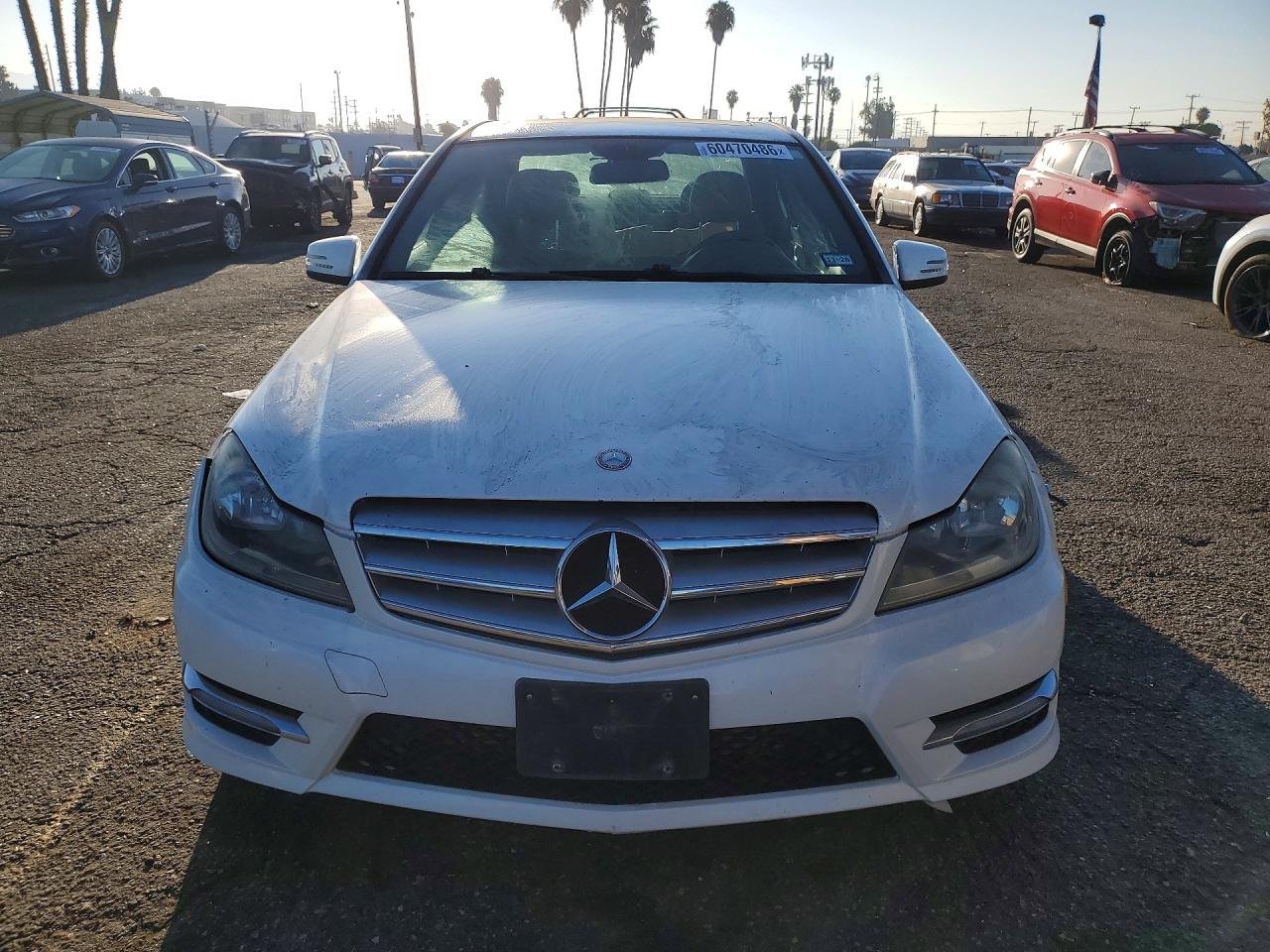 2012 Mercedes-benz C 250 White vin: WDDGF4HB0CR222747