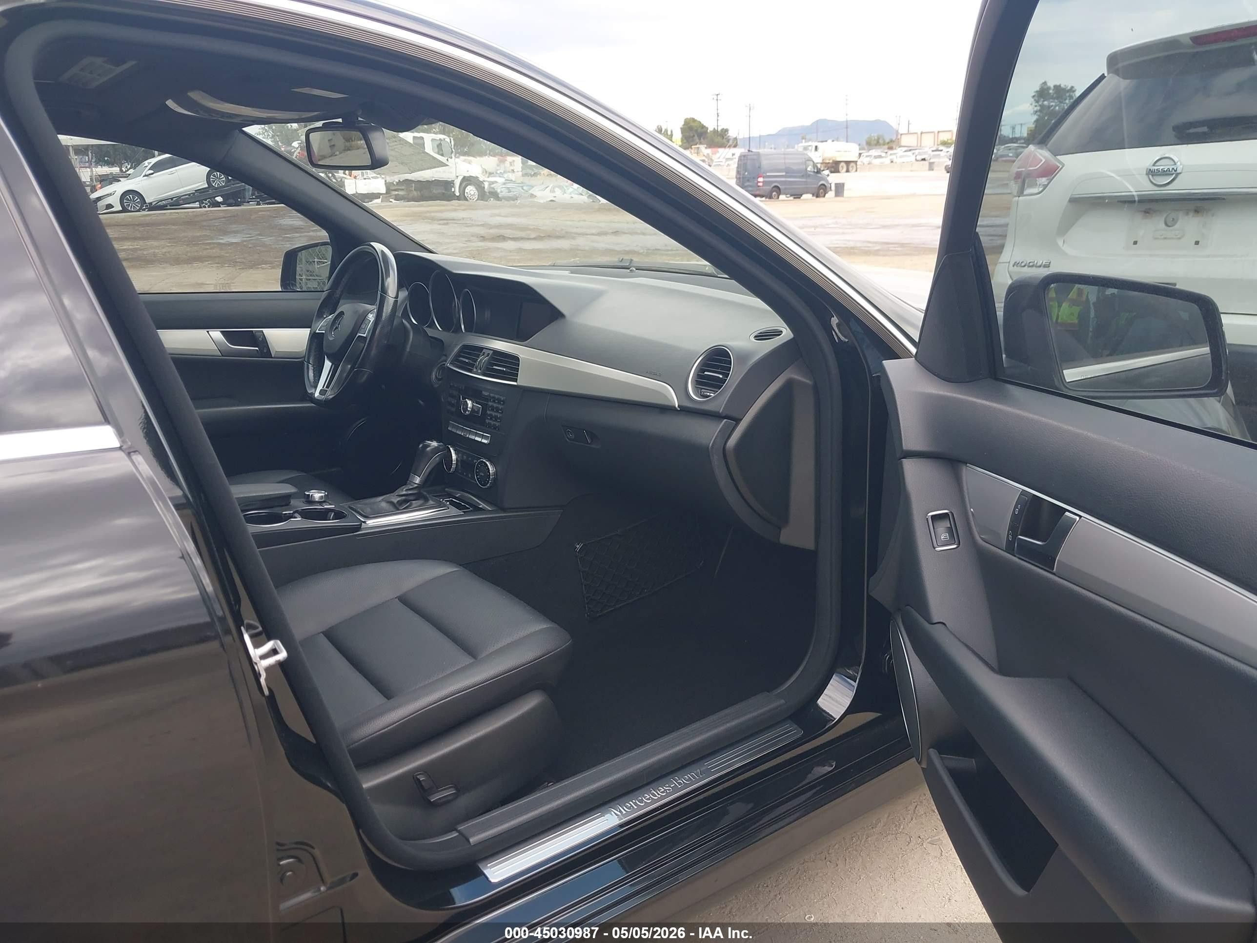 2012 Mercedes-benz C 250 Sport Black vin: WDDGF4HB0CR235224