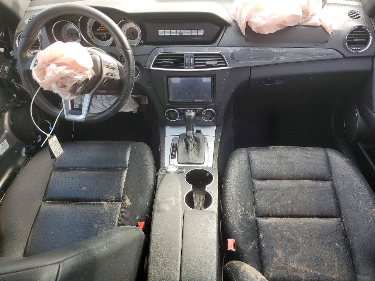 2013 Mercedes-benz C 250 Черный vin: WDDGF4HB0DA769968