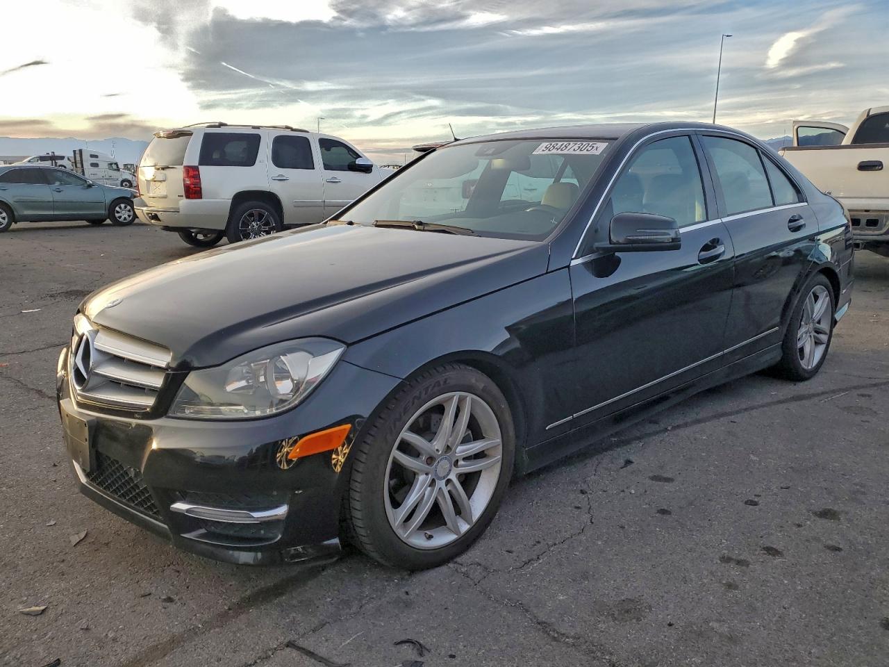 2013 Mercedes-benz C 250 Black vin: WDDGF4HB0DA803813