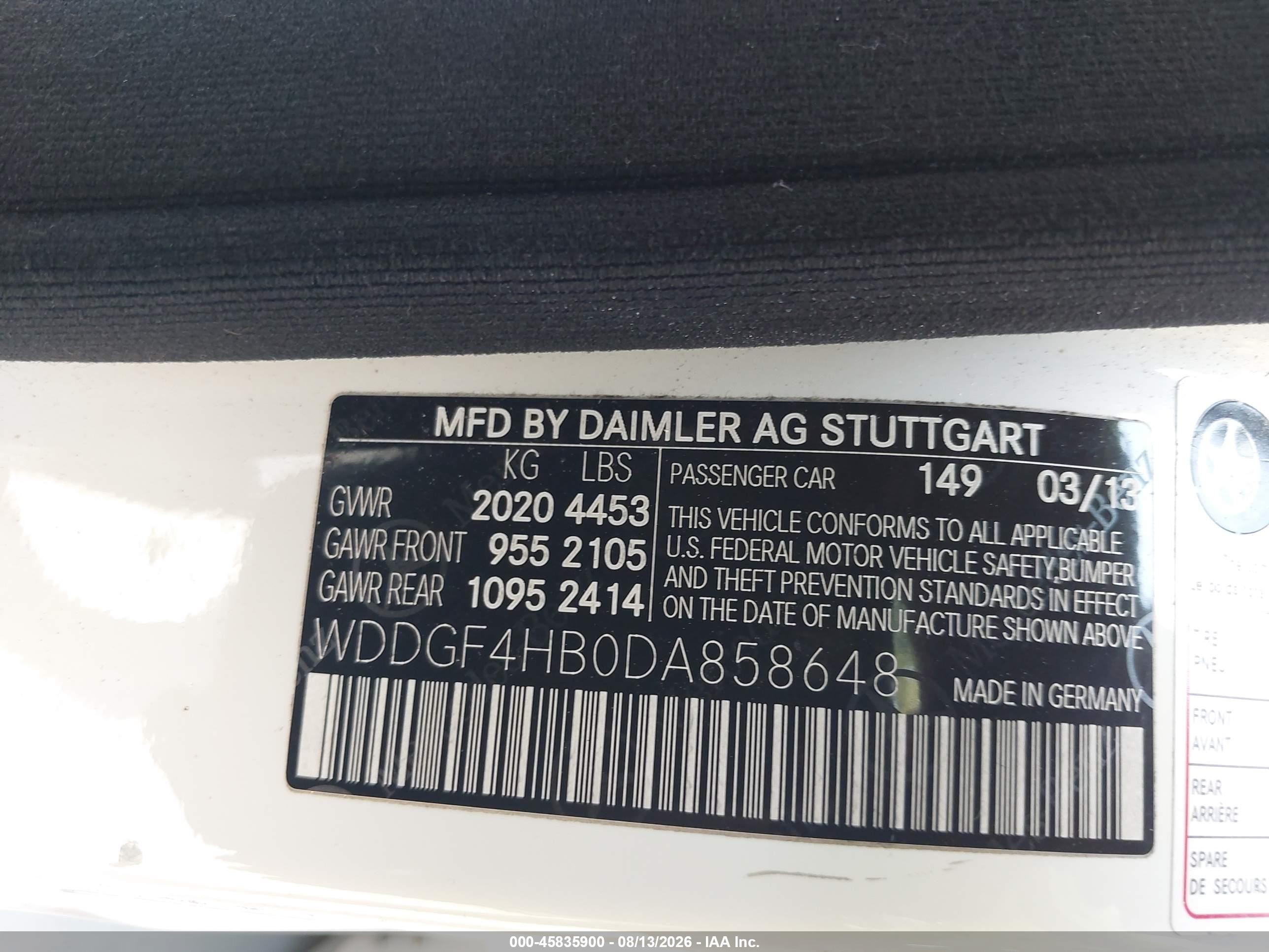 2013 Mercedes-benz C 250 Sport Белый vin: WDDGF4HB0DA858648