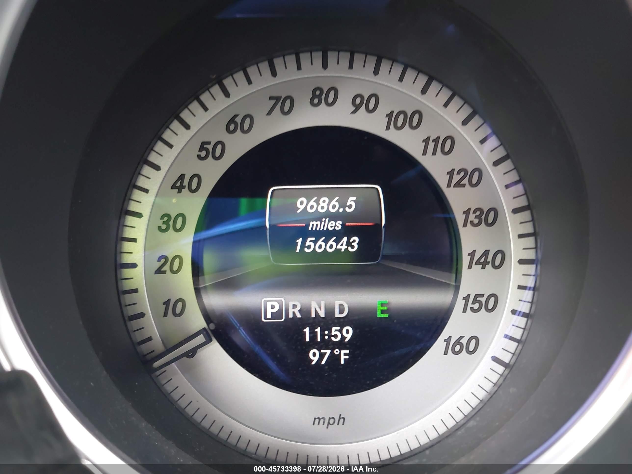 2013 Mercedes-benz C 250 Sport White vin: WDDGF4HB0DA864322