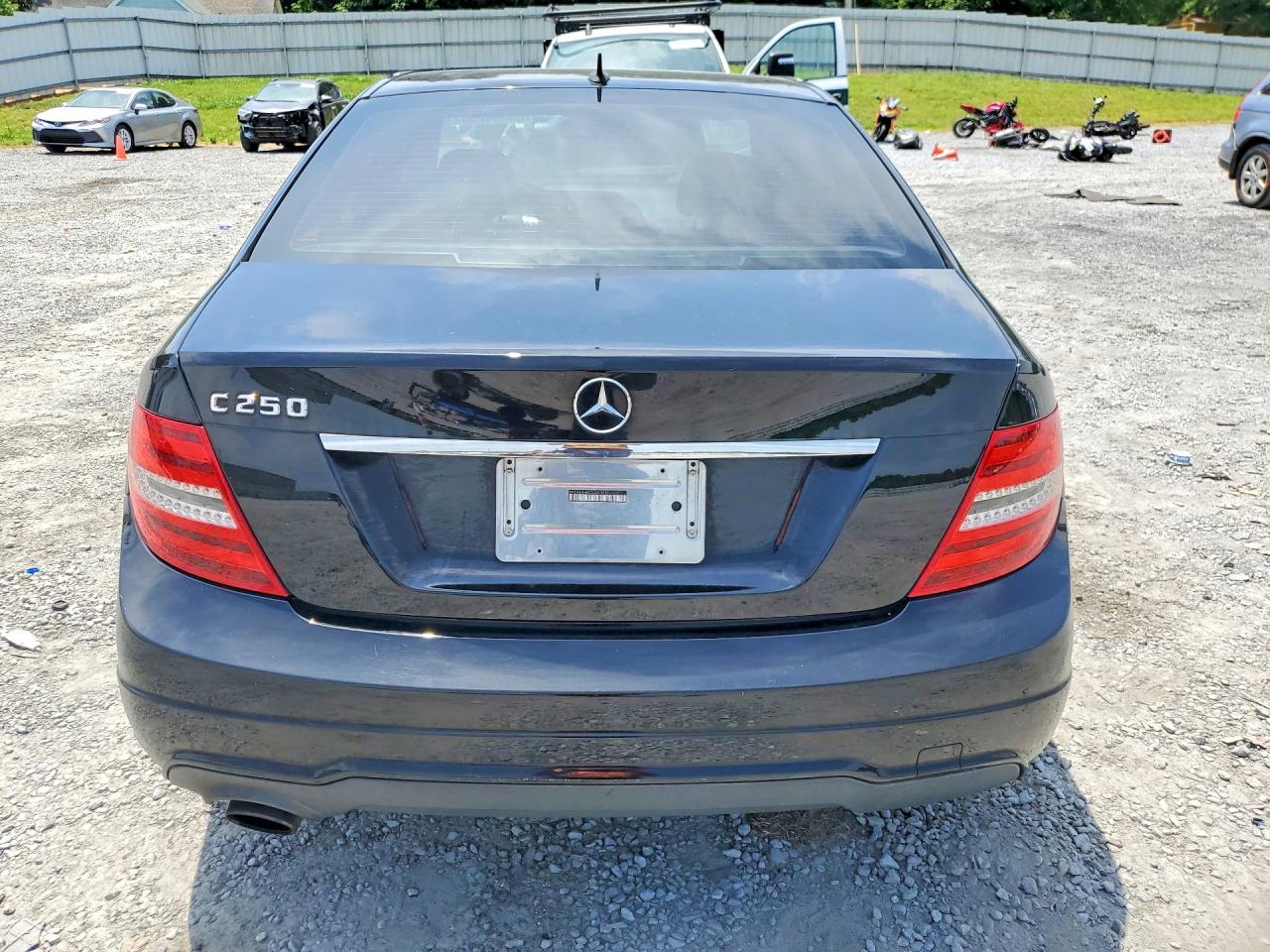 2013 Mercedes-benz C 250 Black vin: WDDGF4HB0DG080915