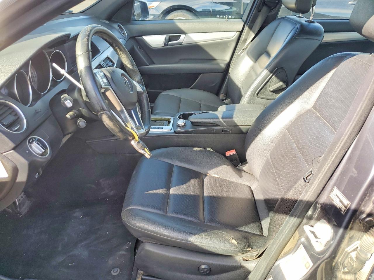 2013 Mercedes-benz C 250 Gray vin: WDDGF4HB0DR254793