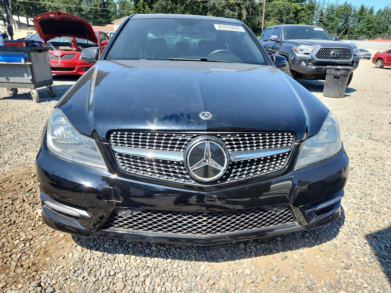 2013 Mercedes-benz C 250 Черный vin: WDDGF4HB0DR286904