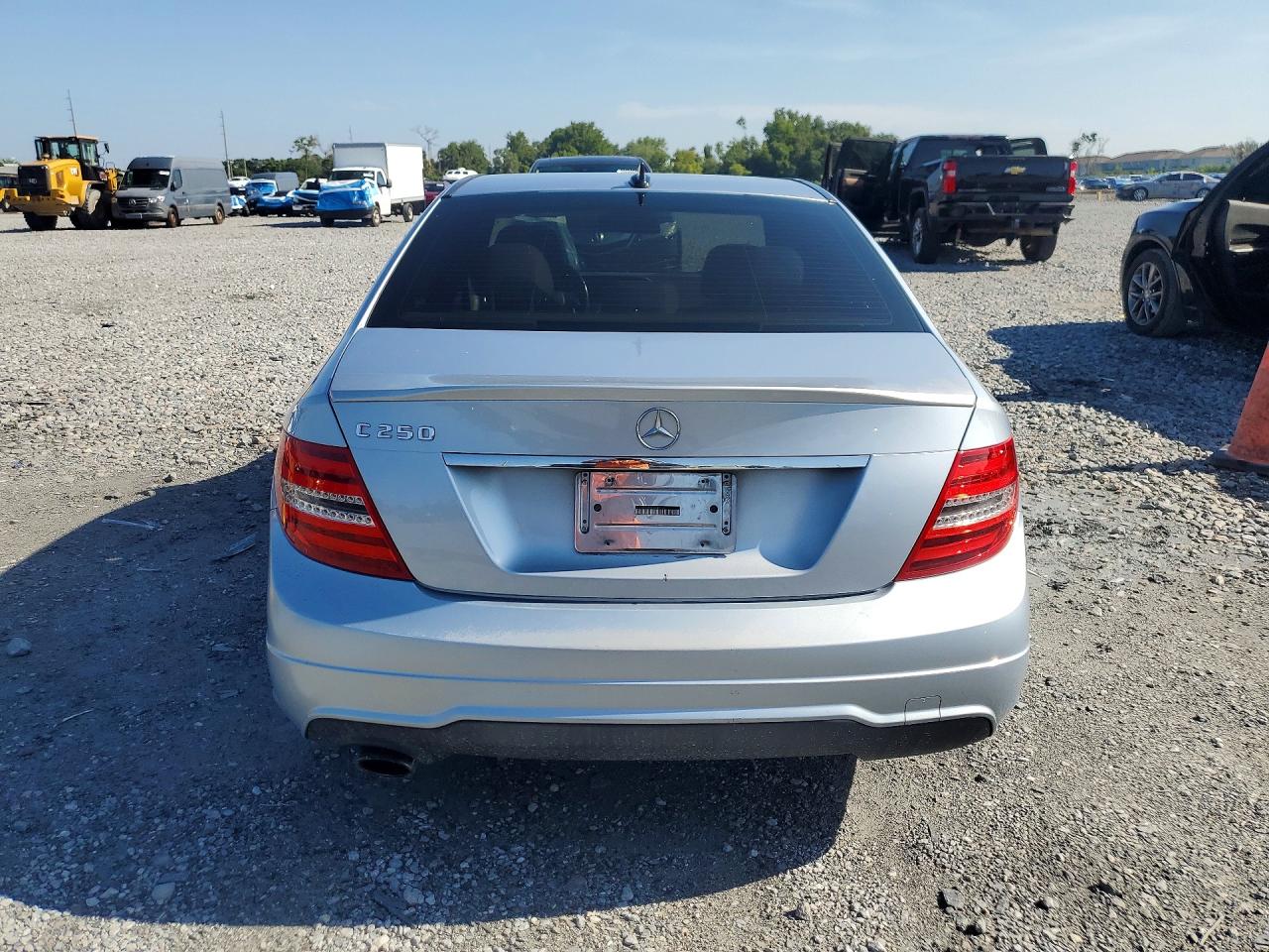 2014 Mercedes-benz C 250 Silver vin: WDDGF4HB0EA948092
