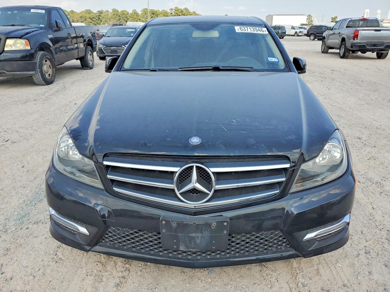 2014 Mercedes-benz C 250 Black vin: WDDGF4HB0EA954653