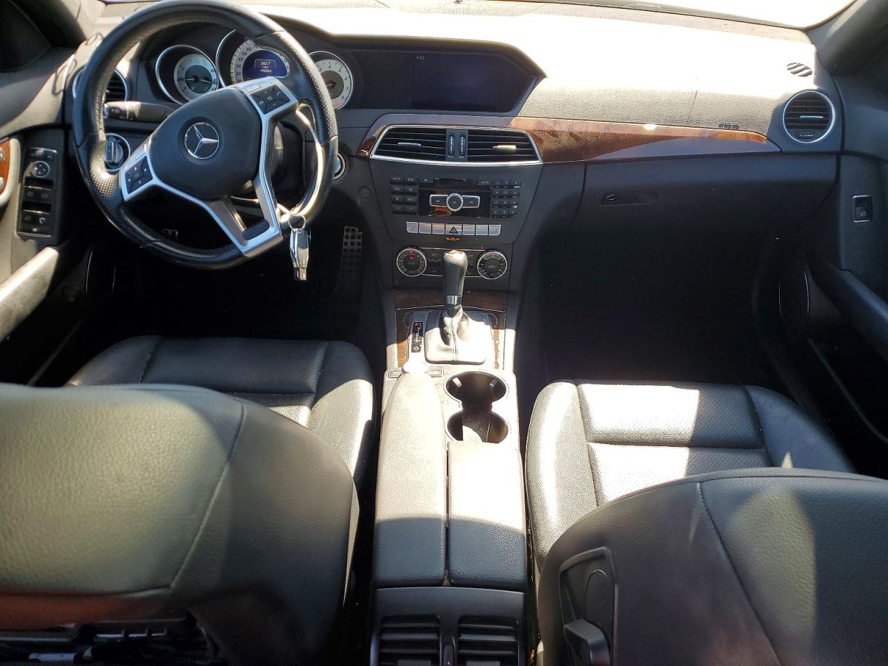 2014 Mercedes-benz C 250 Silver vin: WDDGF4HB0EA955169