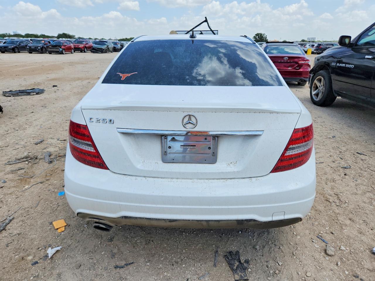 2014 Mercedes-benz C 250 White vin: WDDGF4HB0EA957746