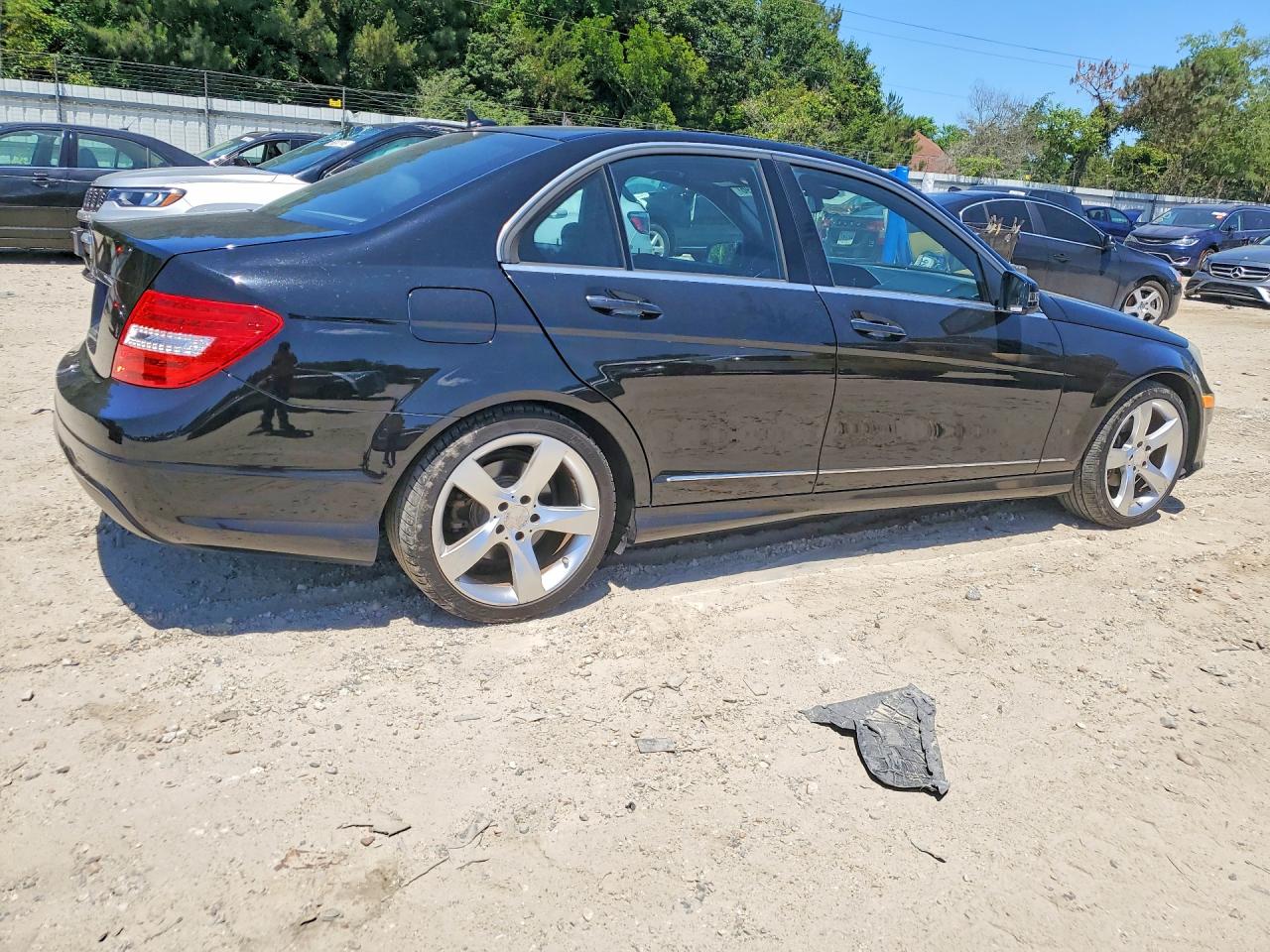 2014 Mercedes-benz C 250 Black vin: WDDGF4HB0EA964213