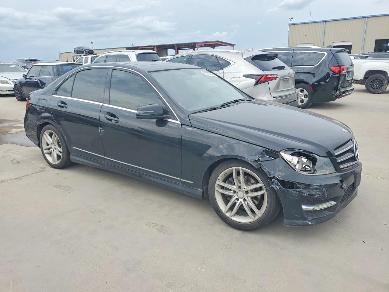2014 Mercedes-benz C 250 Black vin: WDDGF4HB0ER305159