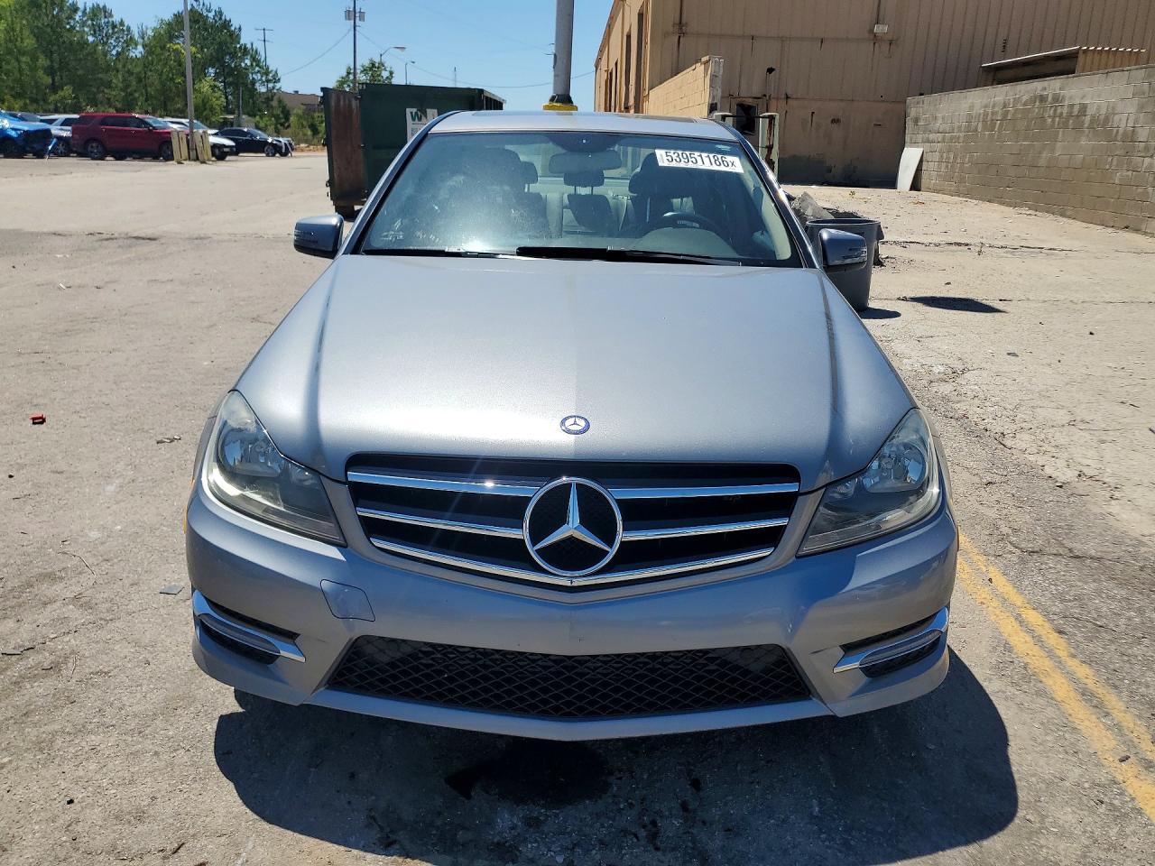 2014 Mercedes-benz C 250 Silver vin: WDDGF4HB0ER306036
