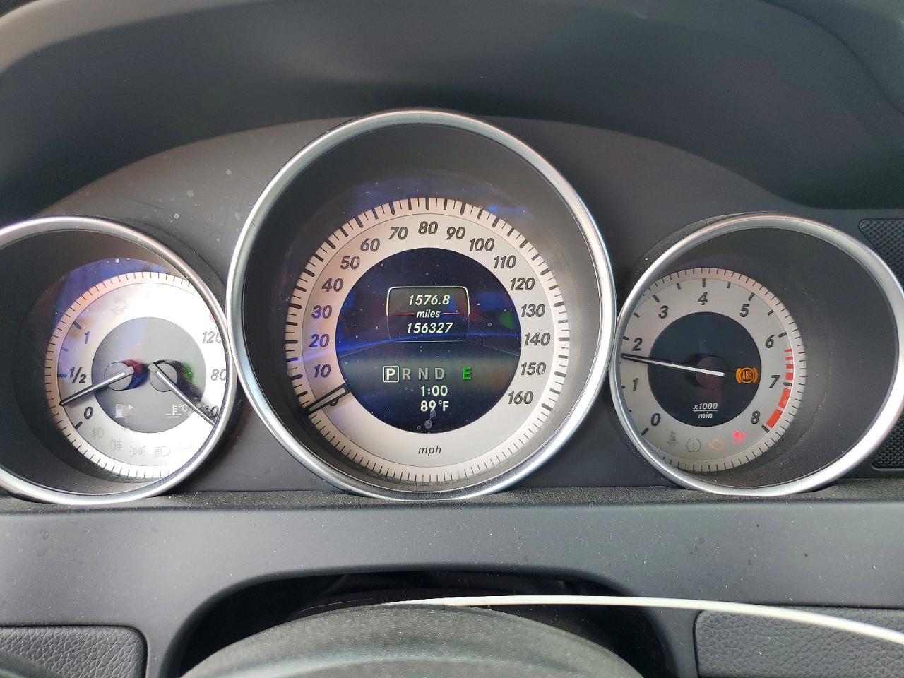 2014 Mercedes-benz C 250 White vin: WDDGF4HB0ER313195