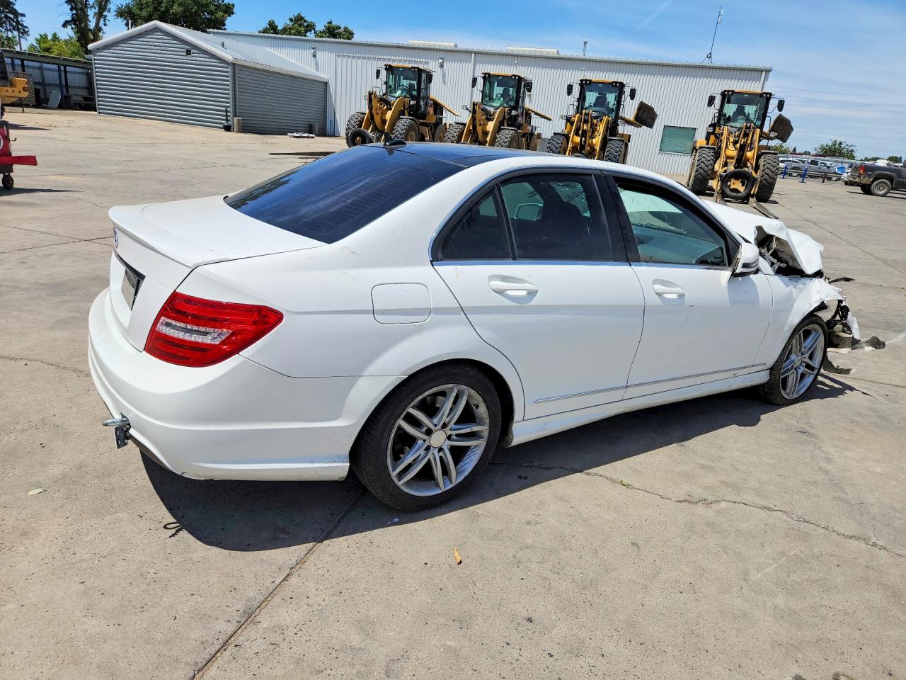 2014 Mercedes-benz C 250 White vin: WDDGF4HB0ER320390