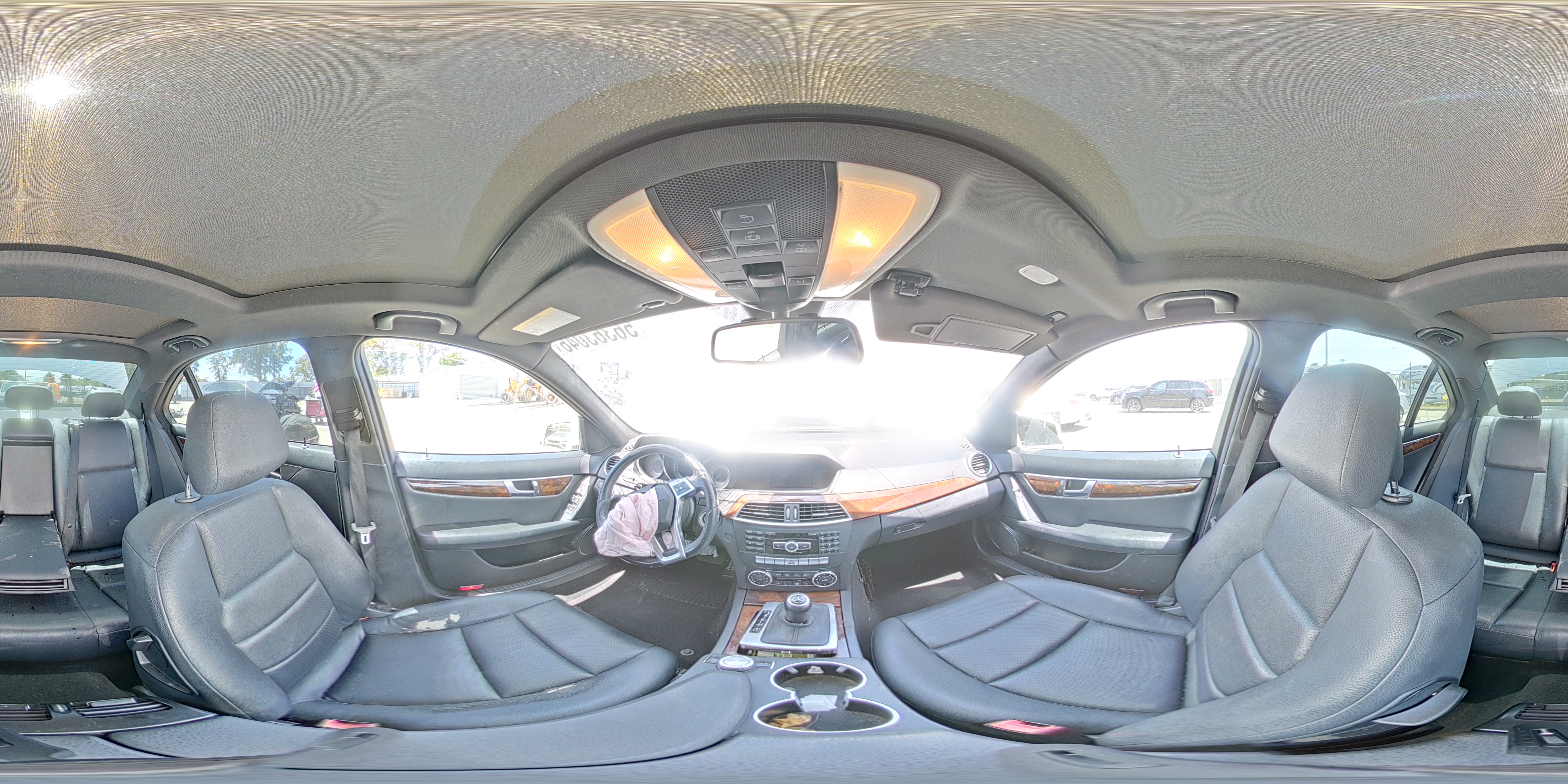 2014 Mercedes-benz C 250 White vin: WDDGF4HB0ER320390