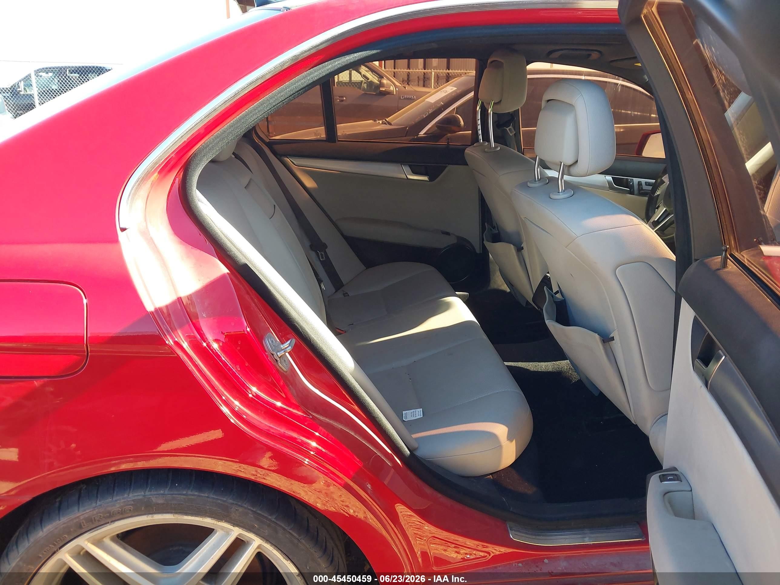2012 Mercedes-benz C 250 Luxury/sport Red vin: WDDGF4HB1CA616627