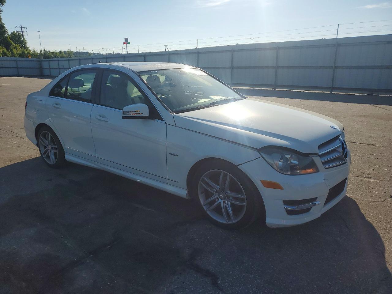 2012 Mercedes-benz C 250 White vin: WDDGF4HB1CA621942