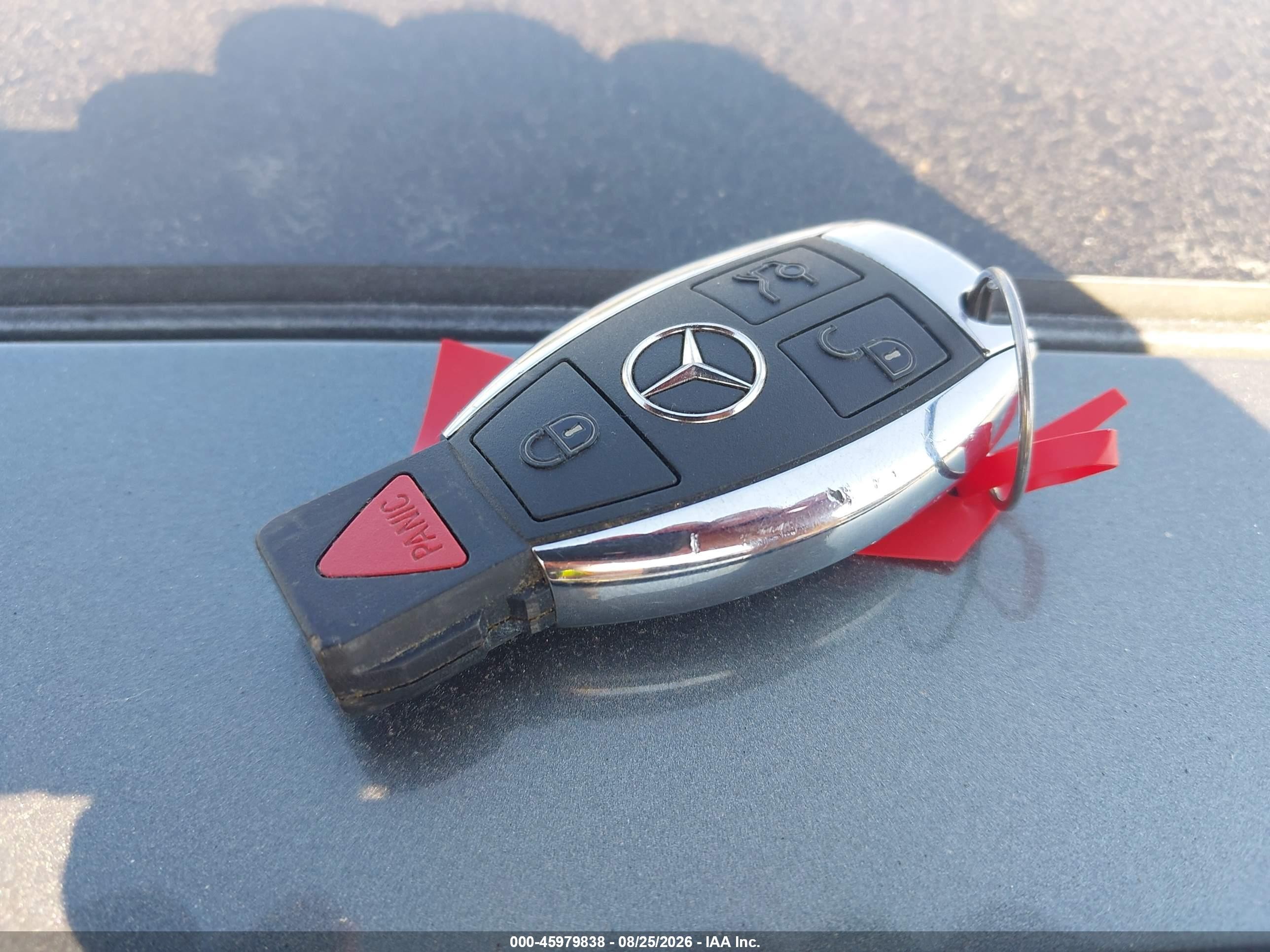 2012 Mercedes-benz C 250 Sport Light Blue vin: WDDGF4HB1CA631273