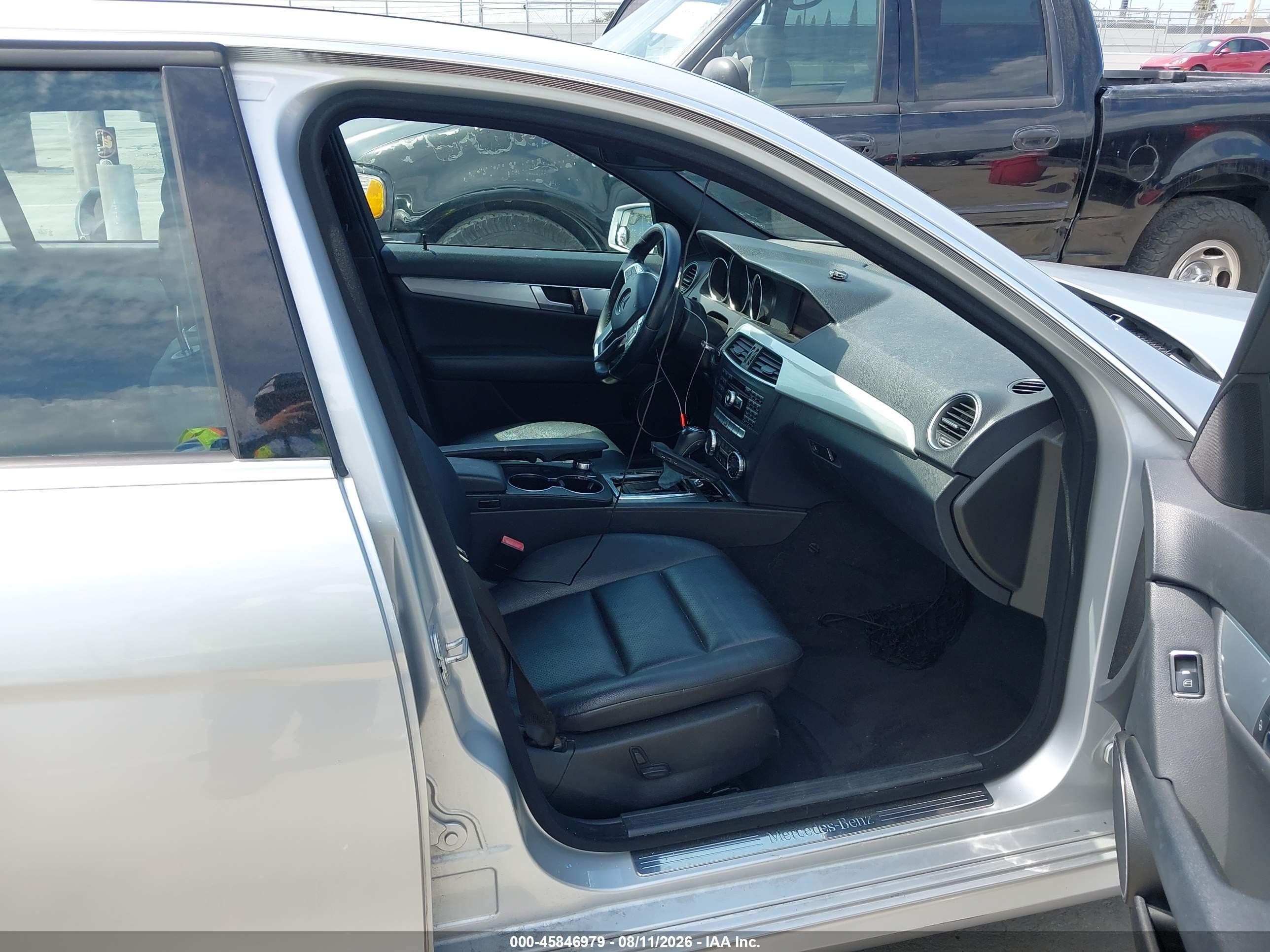 2012 Mercedes-benz C 250 Sport Silver vin: WDDGF4HB1CA674849