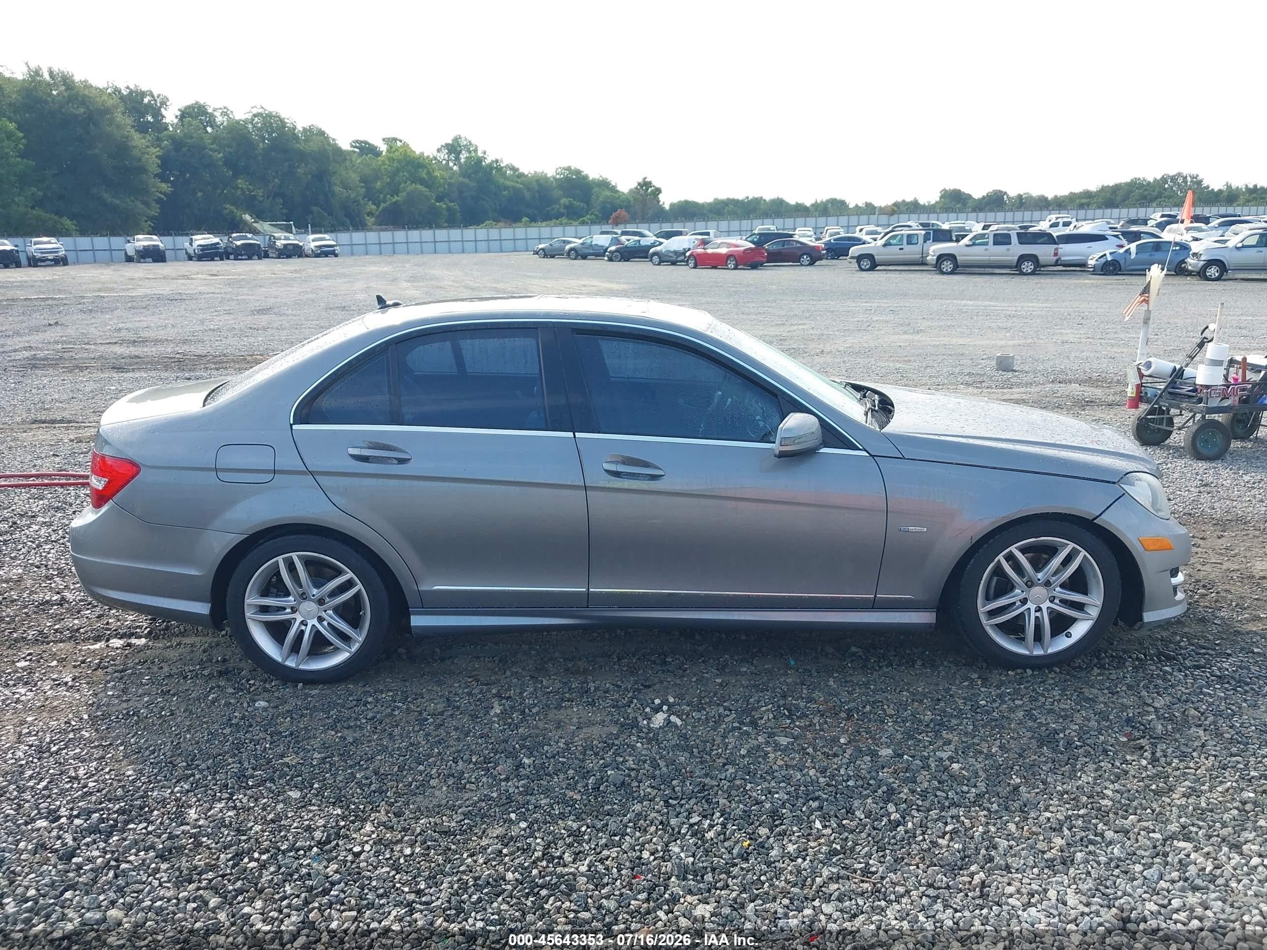 2012 Mercedes-benz C 250 Sport Gray vin: WDDGF4HB1CR212115