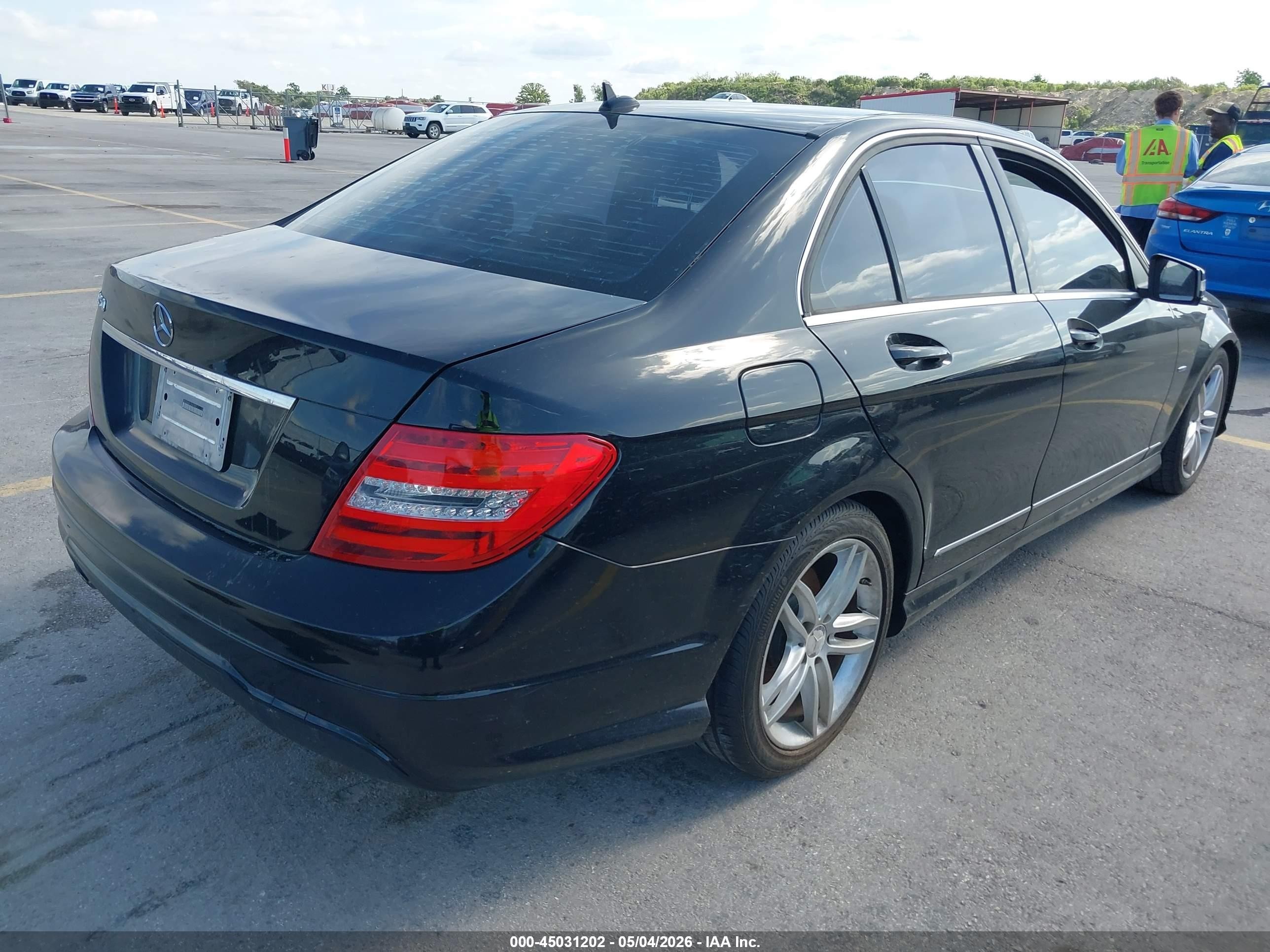 2012 Mercedes-benz C 250 Sport Black vin: WDDGF4HB1CR215807