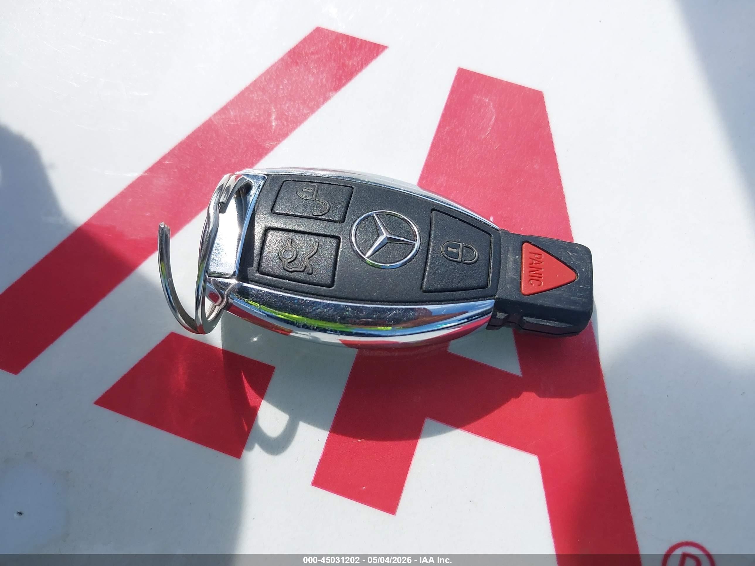 2012 Mercedes-benz C 250 Sport Black vin: WDDGF4HB1CR215807