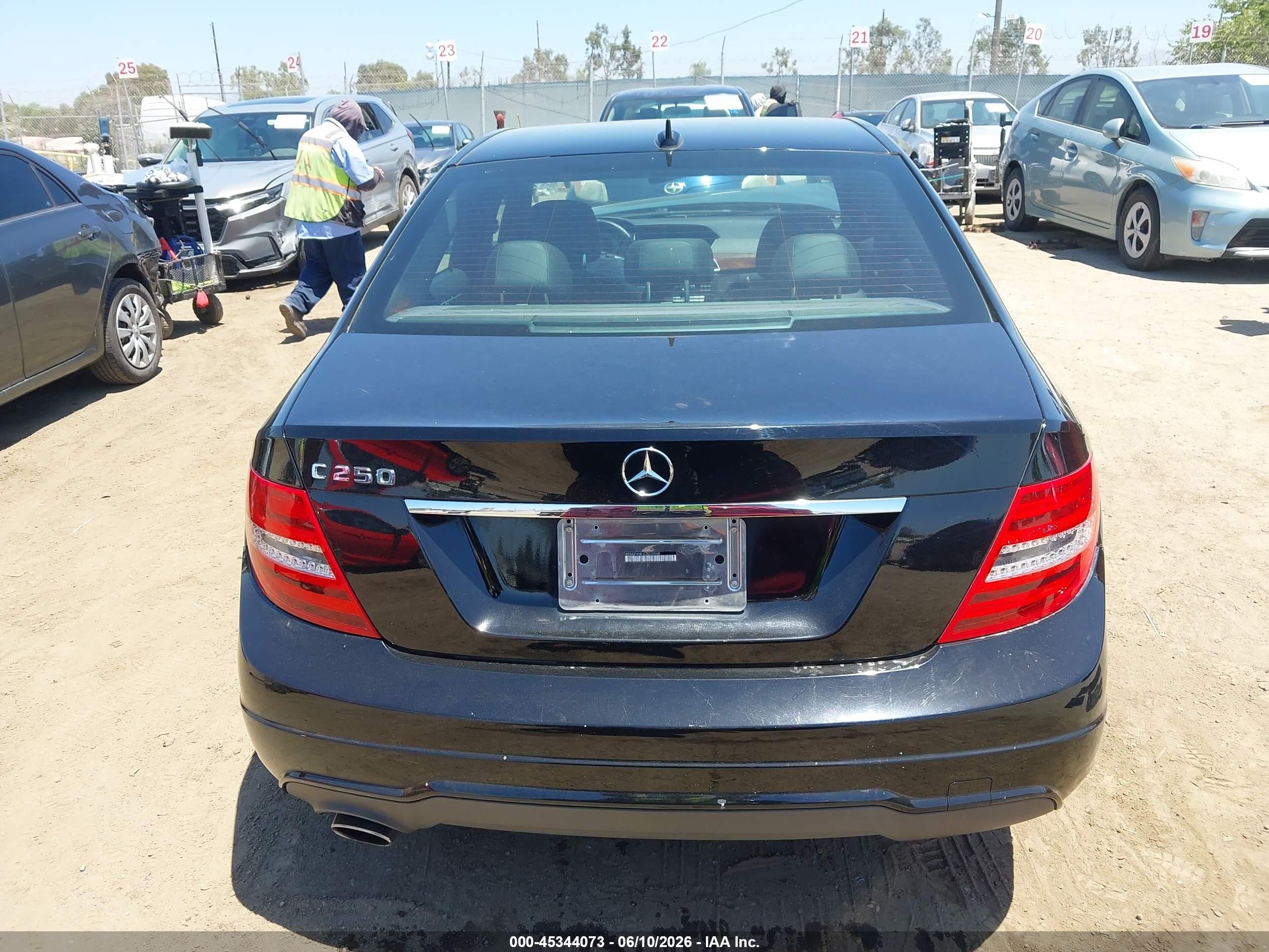 2012 Mercedes-benz C 250 Sport Black vin: WDDGF4HB1CR220568