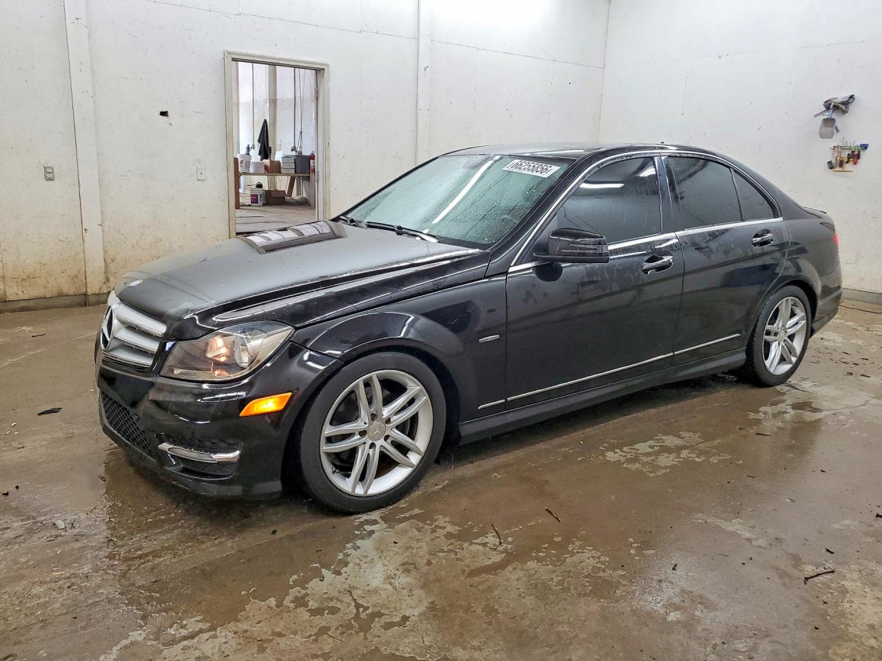 2012 Mercedes-benz C 250 Black vin: WDDGF4HB1CR240741