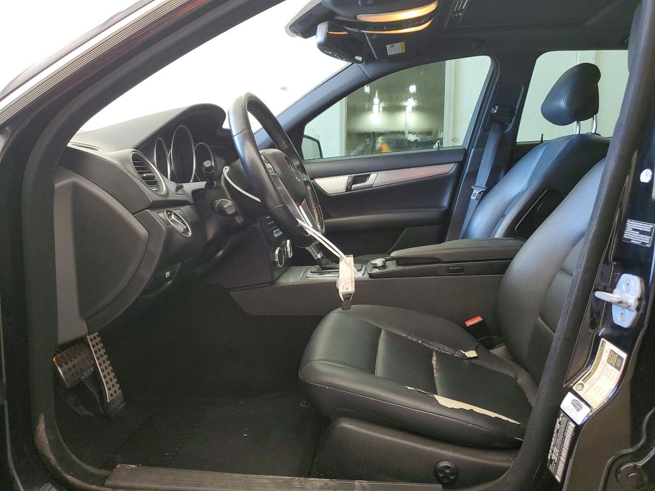 2012 Mercedes-benz C 250 Black vin: WDDGF4HB1CR240741