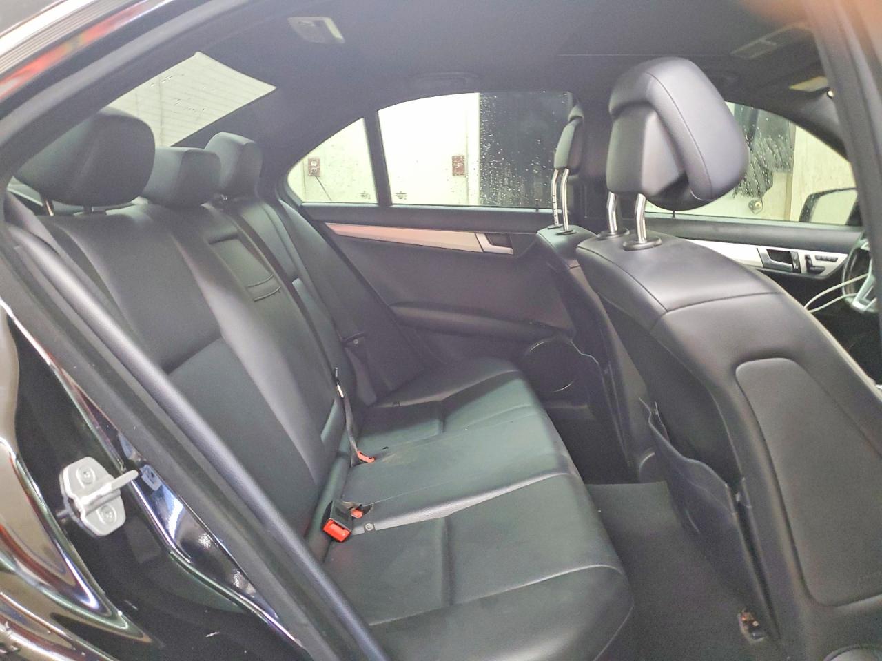 2012 Mercedes-benz C 250 Black vin: WDDGF4HB1CR240741