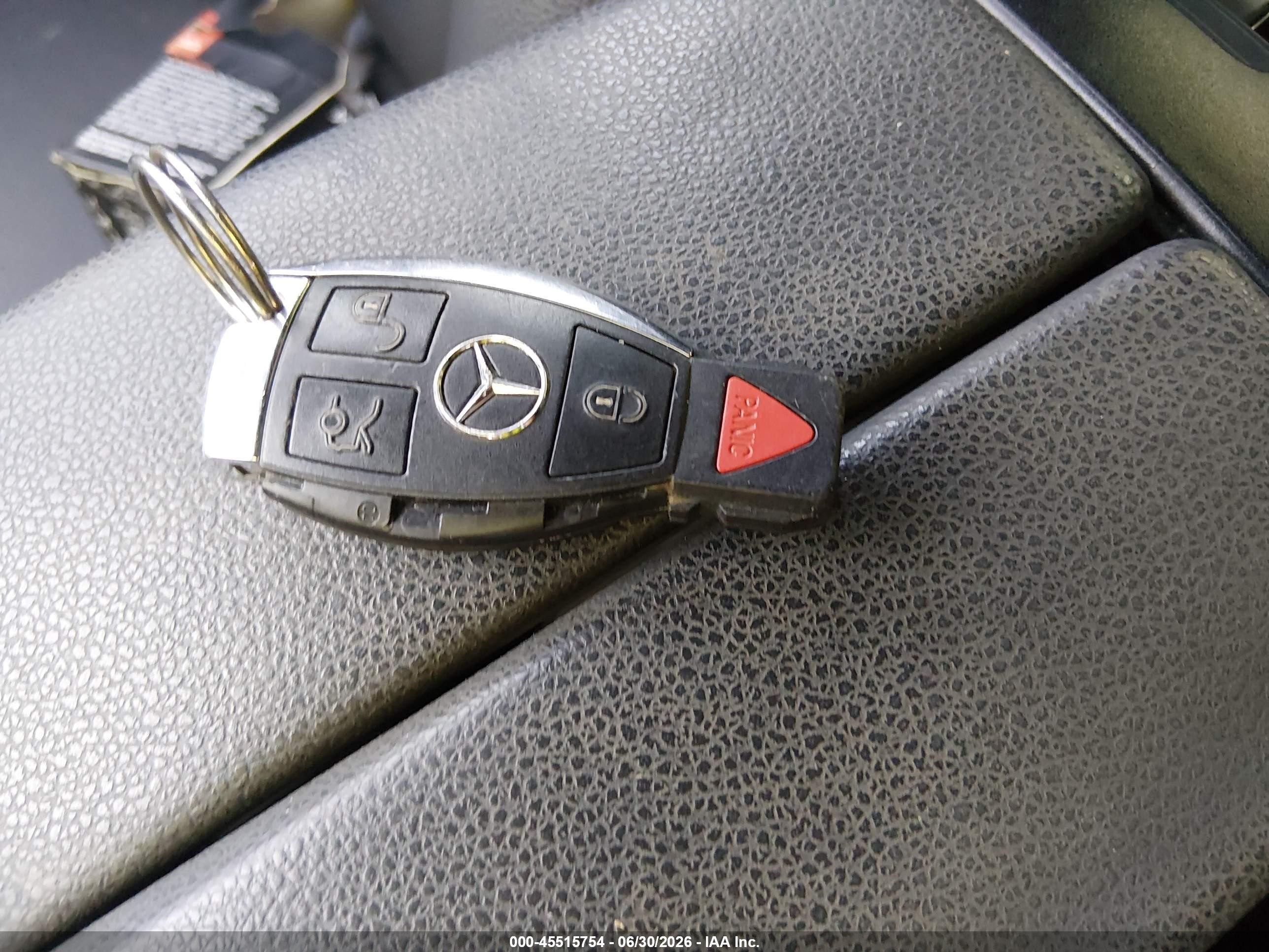 2013 Mercedes-benz C 250 Sport Black vin: WDDGF4HB1DA782938