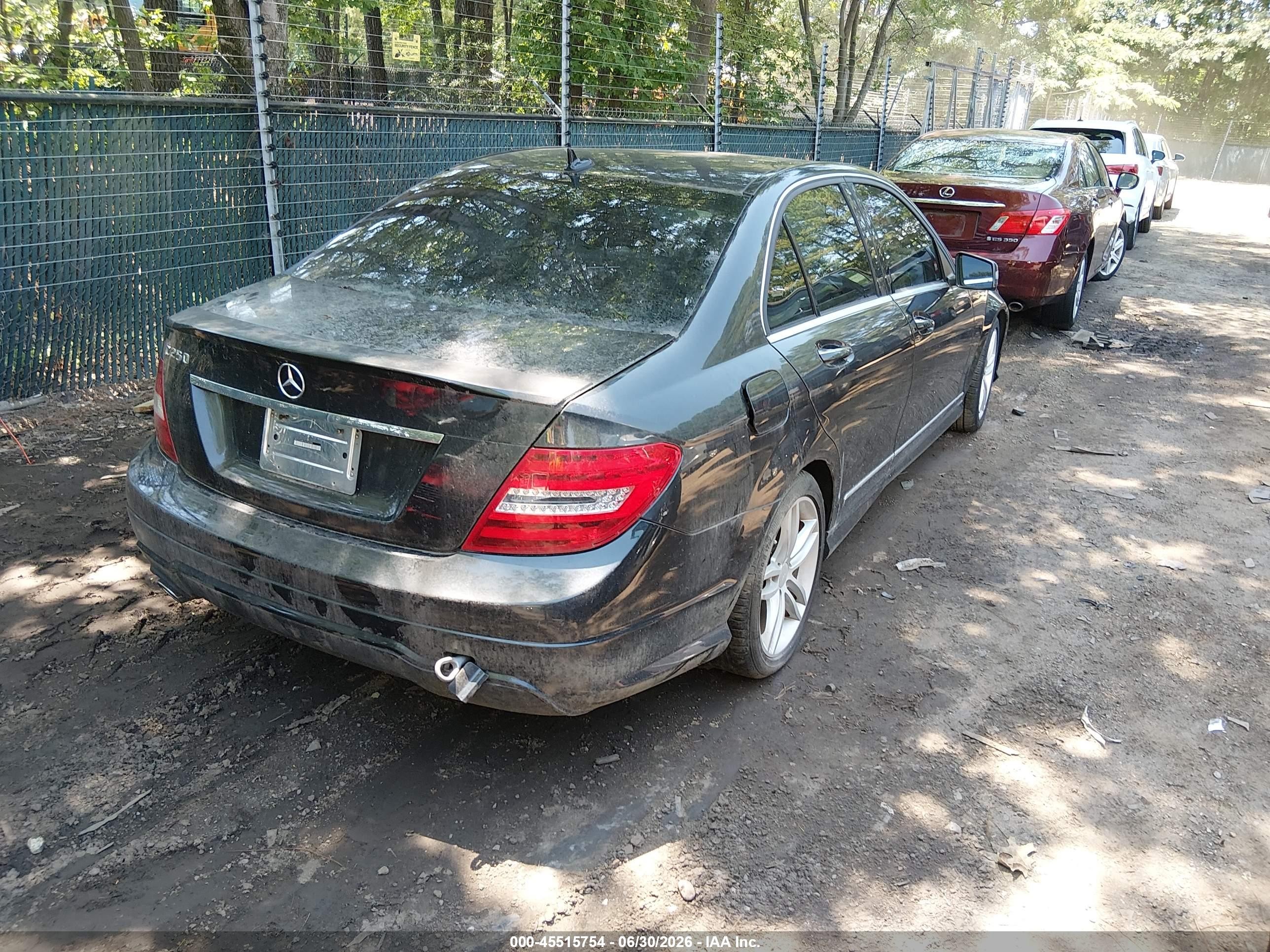 2013 Mercedes-benz C 250 Sport Black vin: WDDGF4HB1DA782938