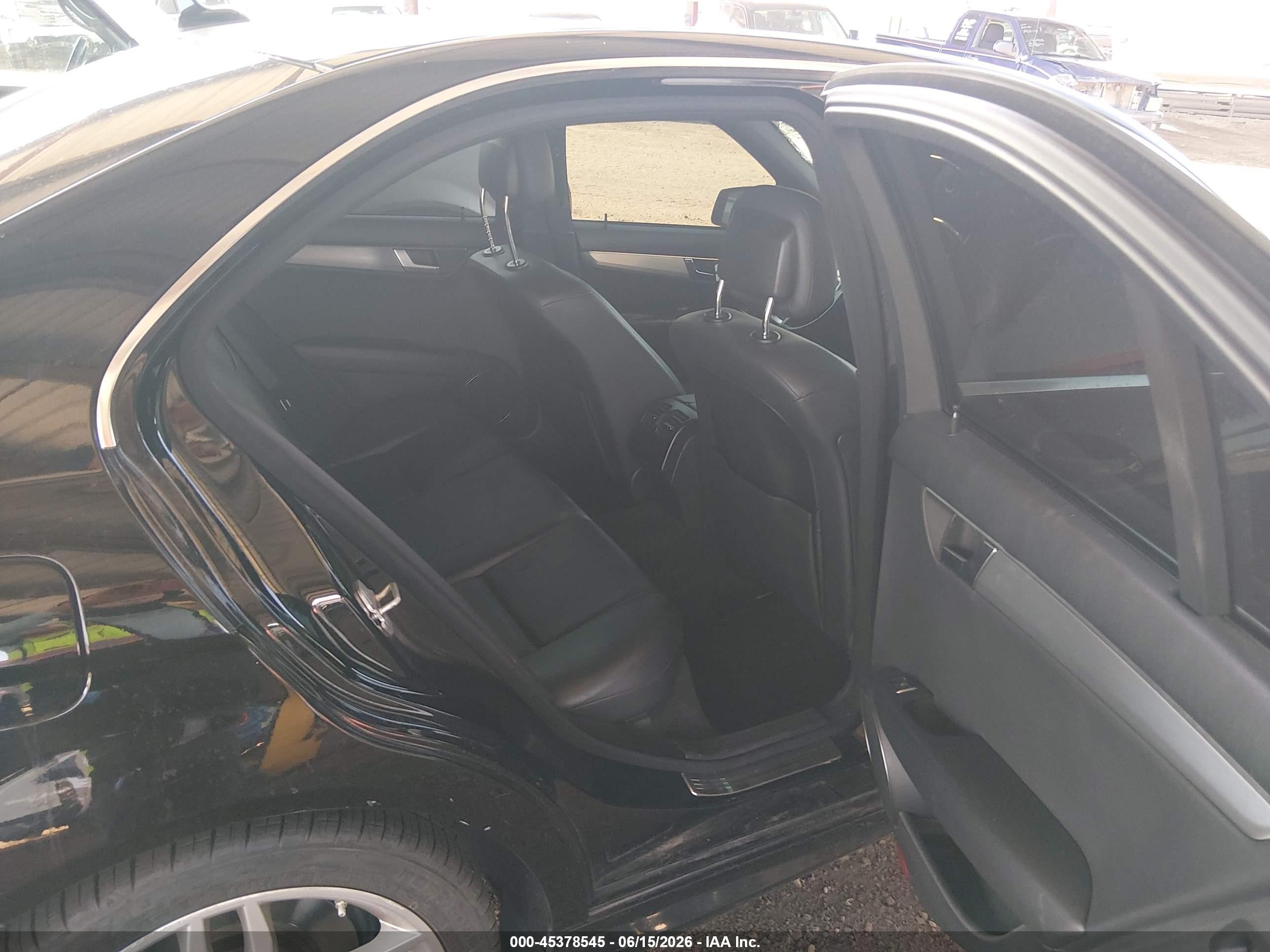 2013 Mercedes-benz C 250 Sport Black vin: WDDGF4HB1DA796936