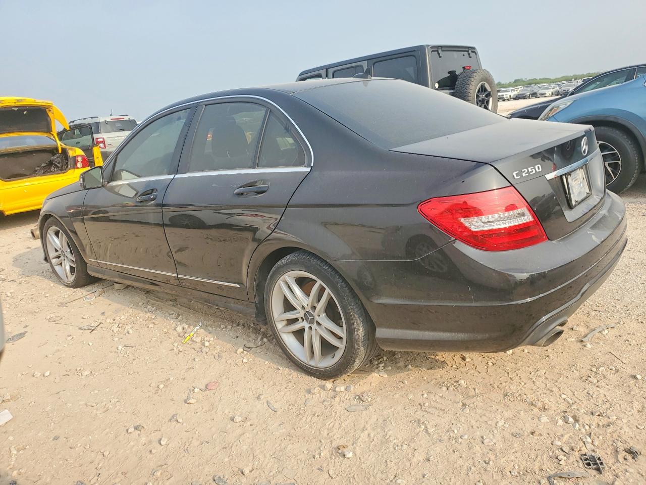2013 Mercedes-benz C Black vin: WDDGF4HB1DA862207
