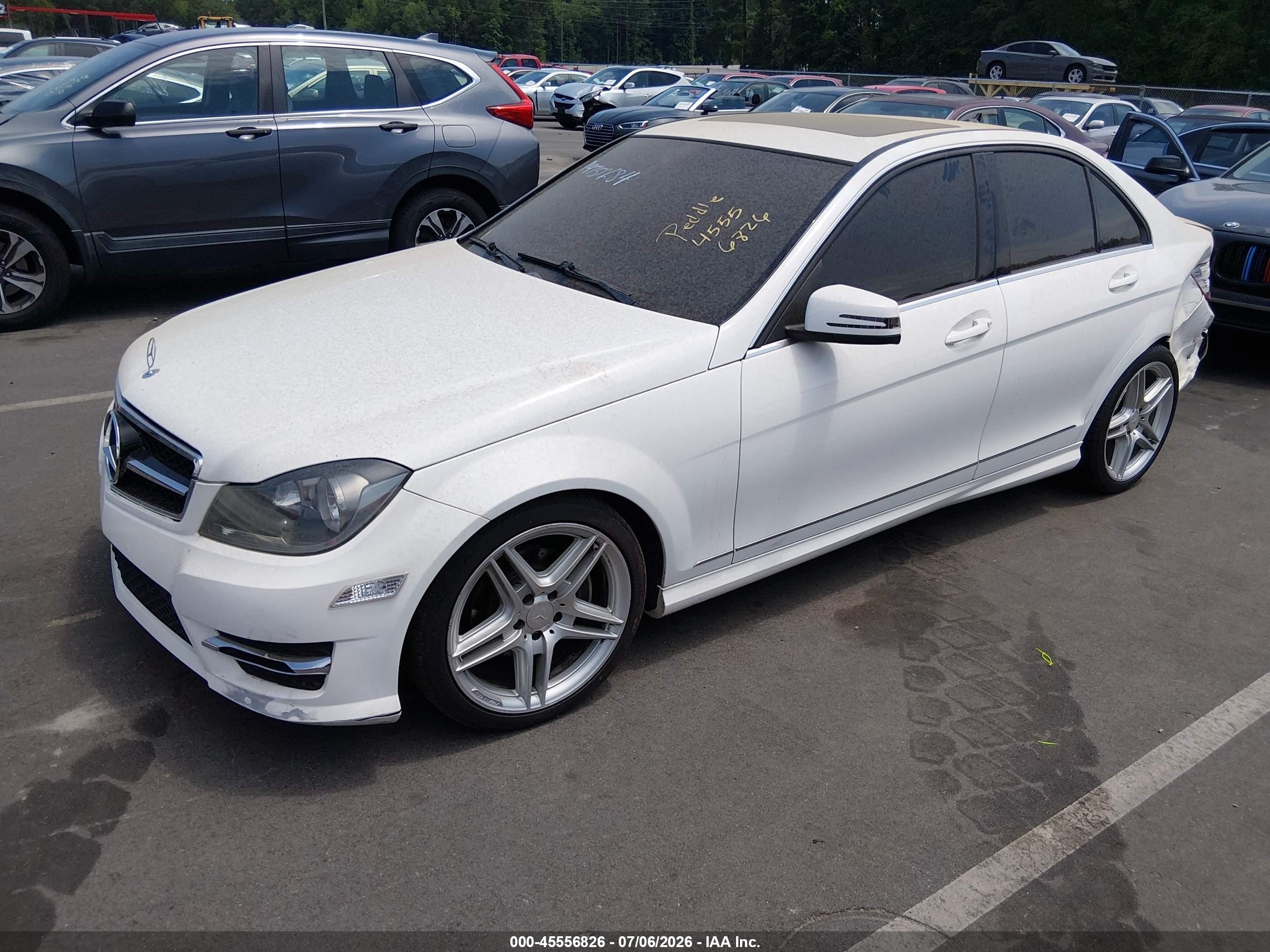 2013 Mercedes-benz C 250 Sport White vin: WDDGF4HB1DR253006