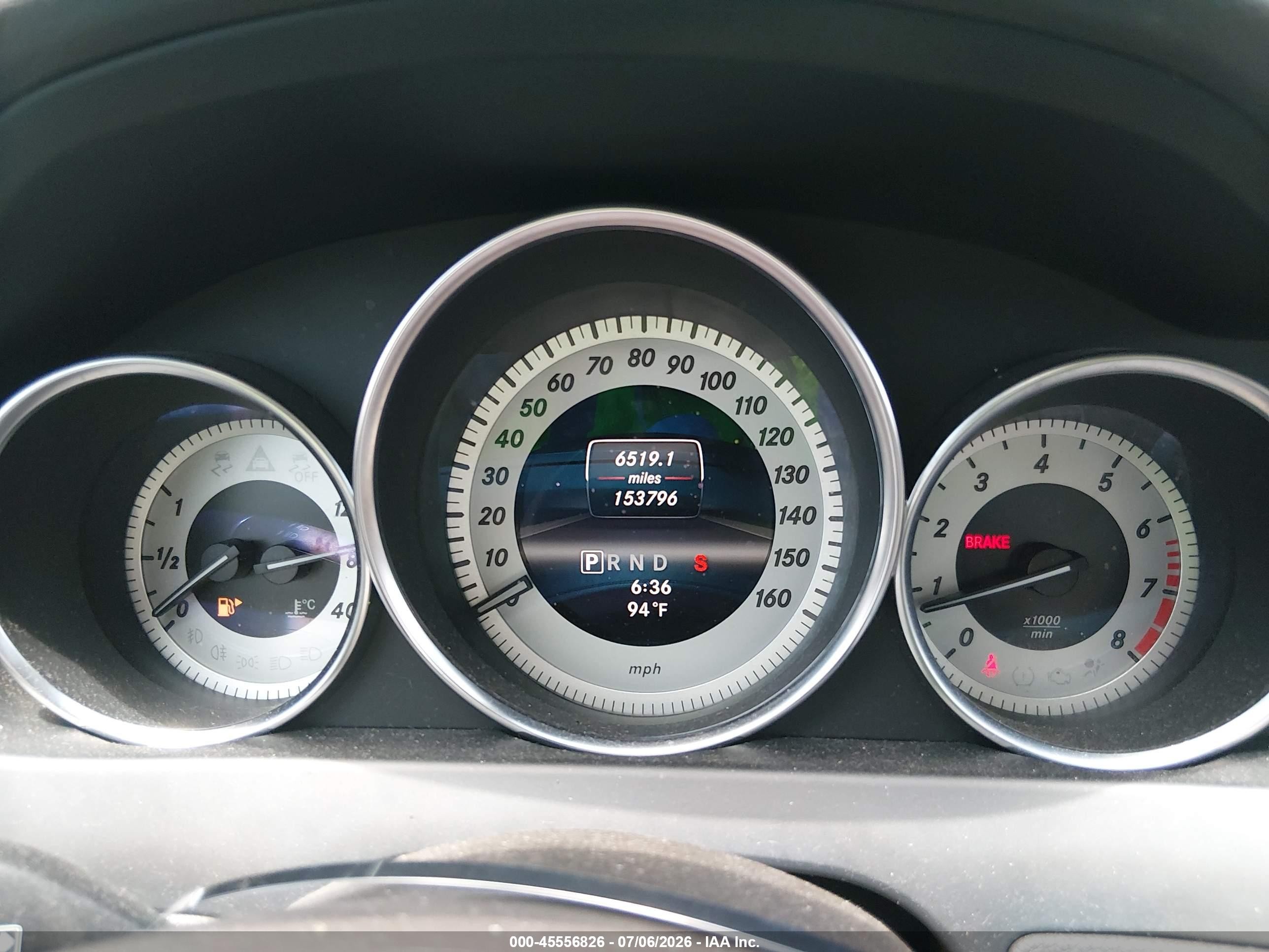 2013 Mercedes-benz C 250 Sport White vin: WDDGF4HB1DR253006