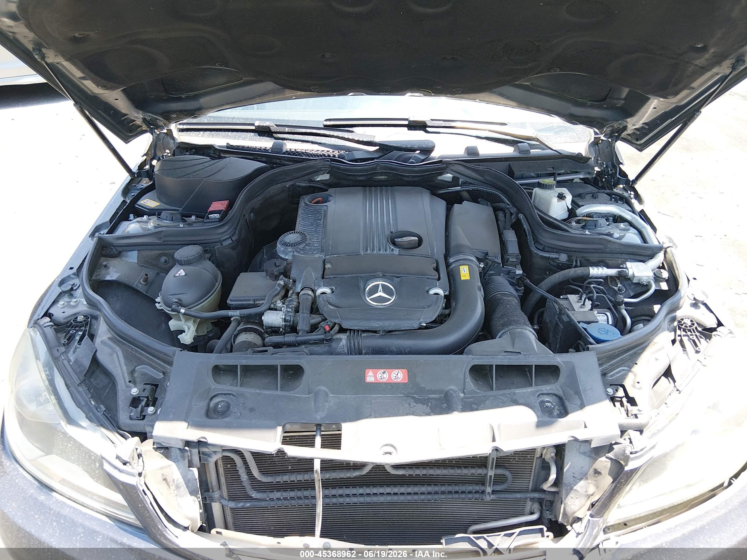 2014 Mercedes-benz C 250 Sport Gray vin: WDDGF4HB1EA927929