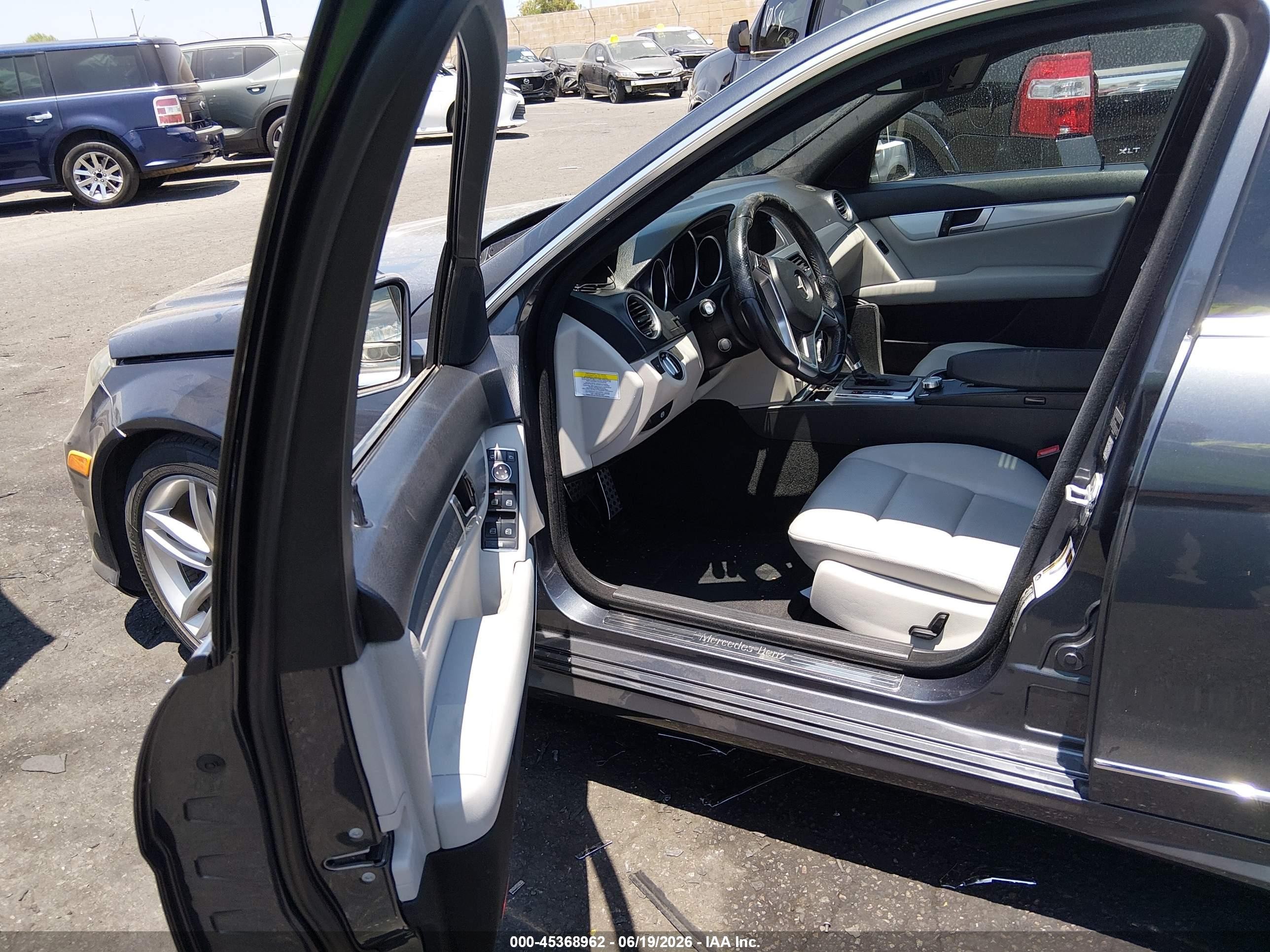 2014 Mercedes-benz C 250 Sport Gray vin: WDDGF4HB1EA927929