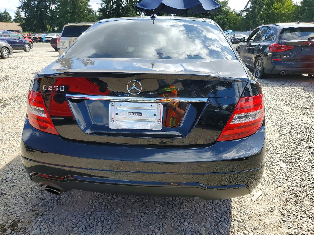 2014 Mercedes-benz C 250 Black vin: WDDGF4HB1EA939448