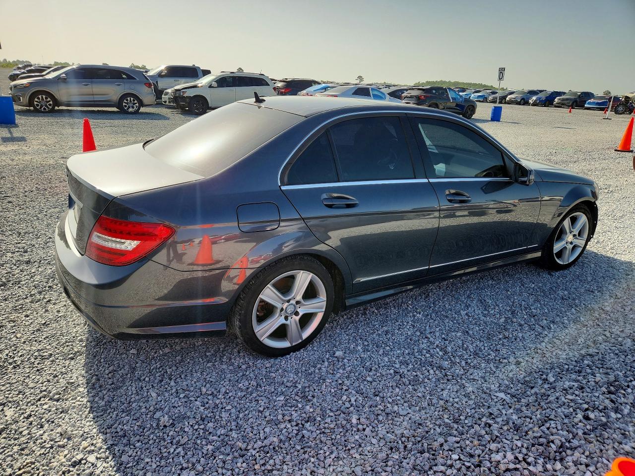 2014 Mercedes-benz C 250 Gray vin: WDDGF4HB1EA960414