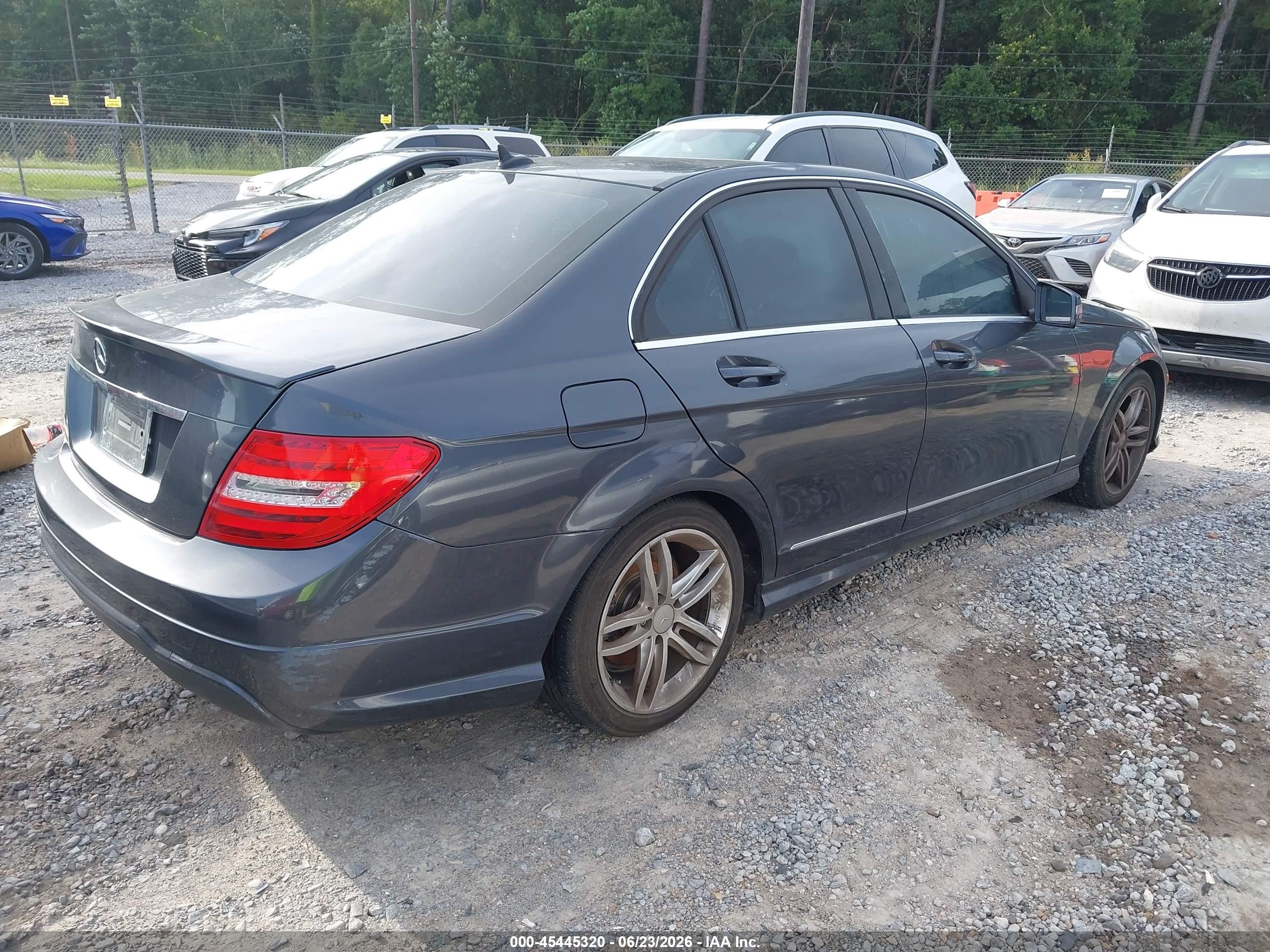 2014 Mercedes-benz C 250 Sport Gray vin: WDDGF4HB1EA961580