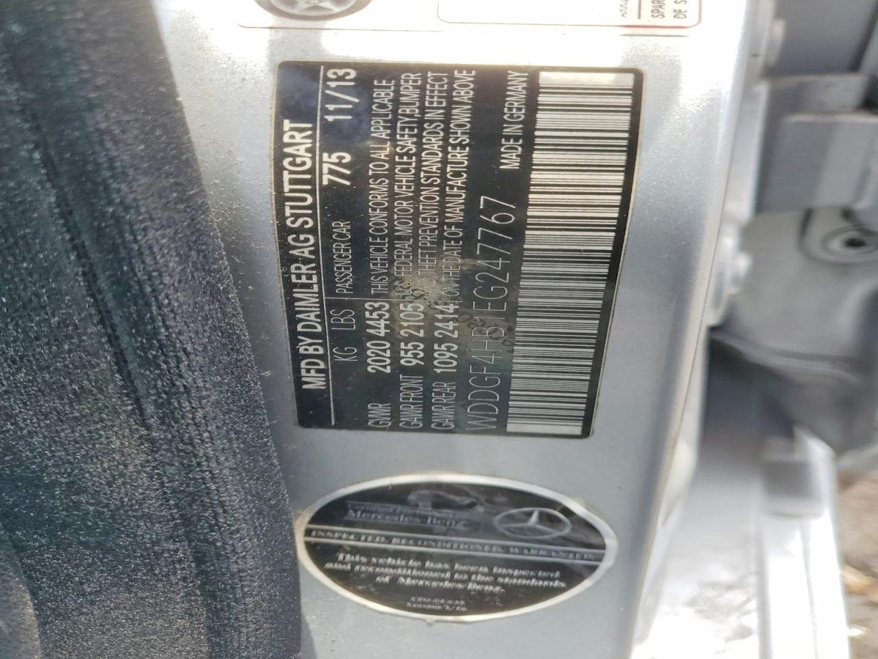 2014 Mercedes-benz C 250 Silver vin: WDDGF4HB1EG247767
