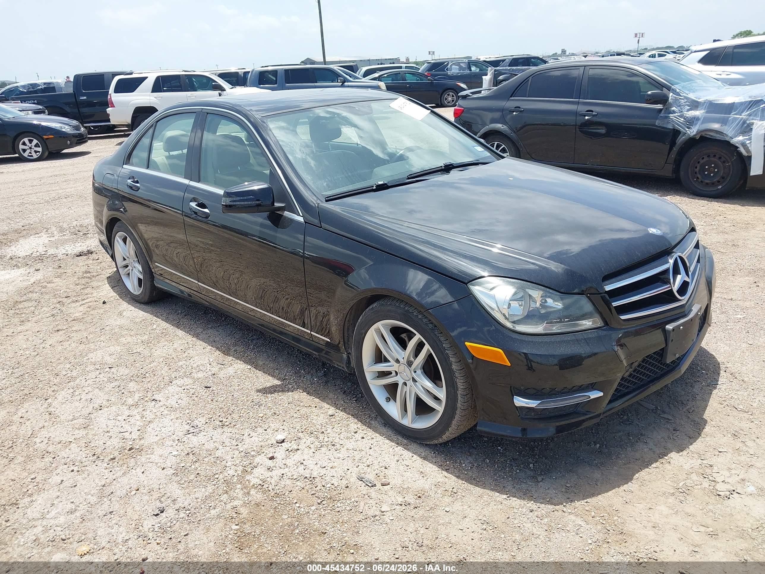 2014 Mercedes-benz C 250 Sport Black vin: WDDGF4HB1ER315053