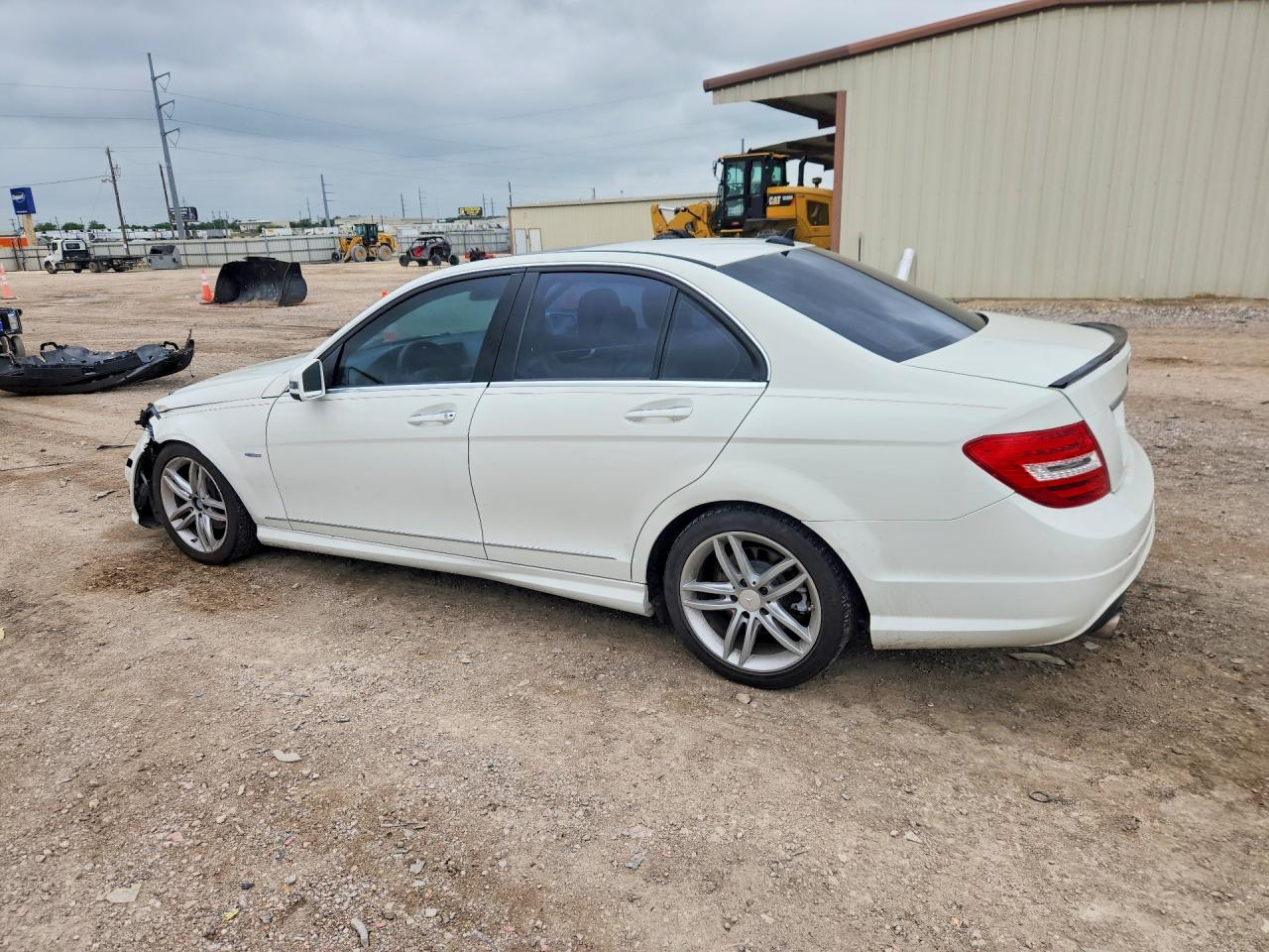 2012 Mercedes-benz C 250 White vin: WDDGF4HB2CA631993