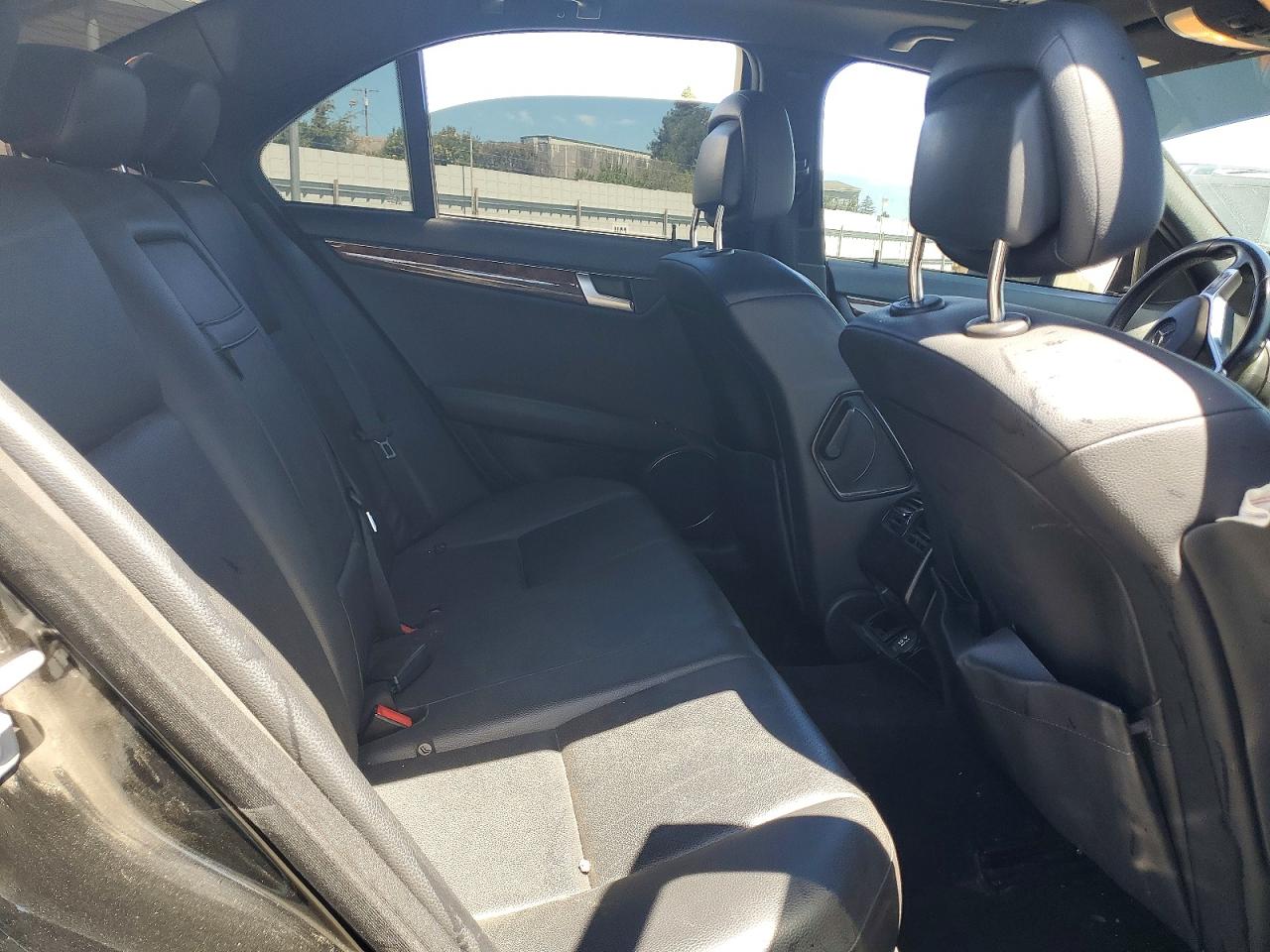 2012 Mercedes-benz C Black vin: WDDGF4HB2CR207313