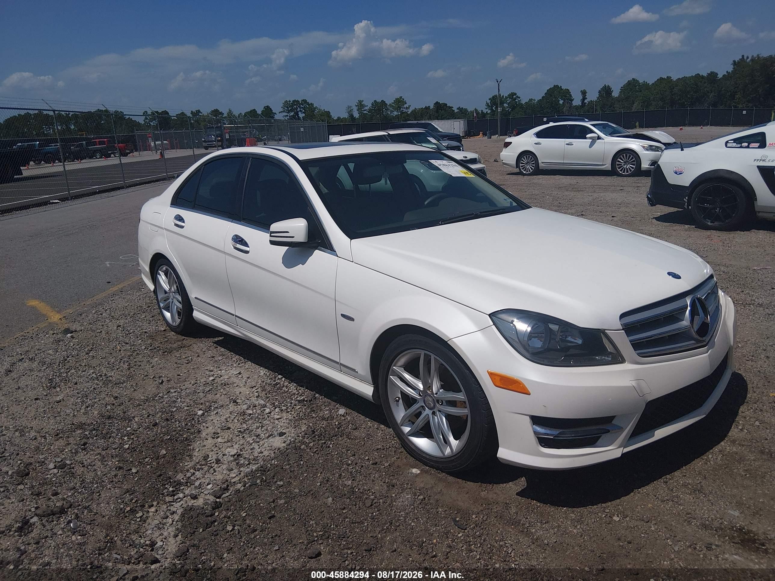 WDDGF4HB2CR231787